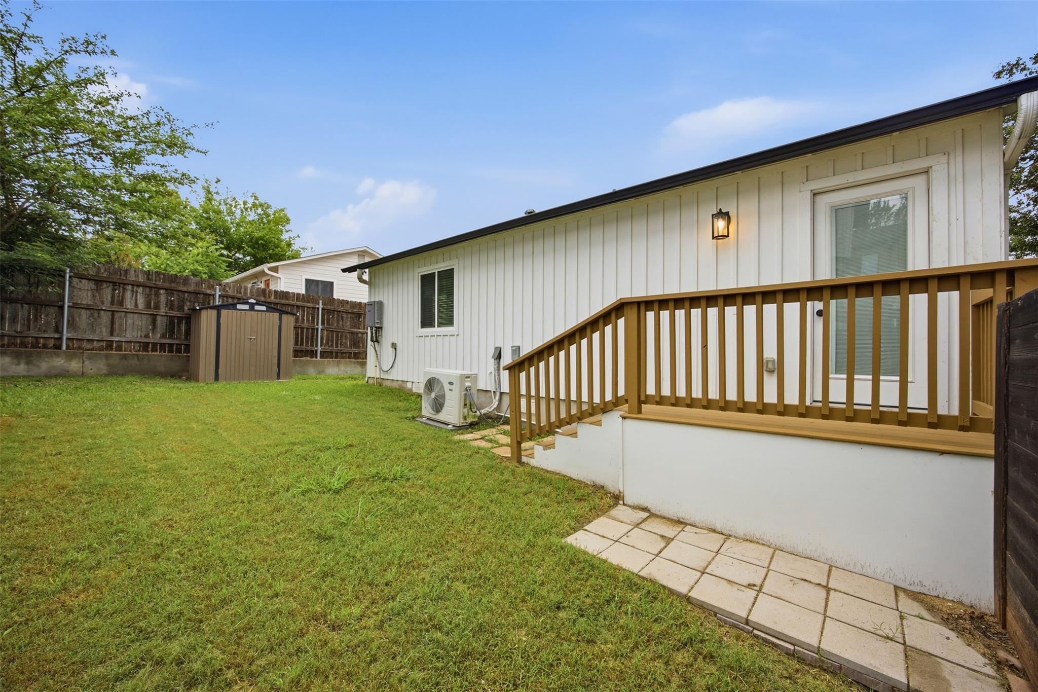 Heflin Ln, Austin, TX 78721