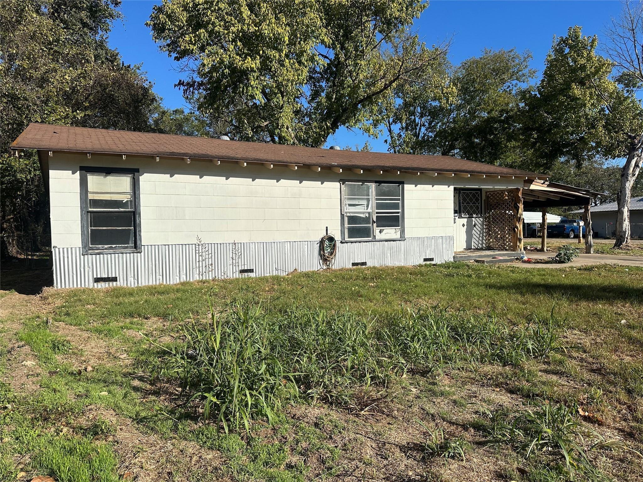 Crestview Dr, Rockdale, TX 76567