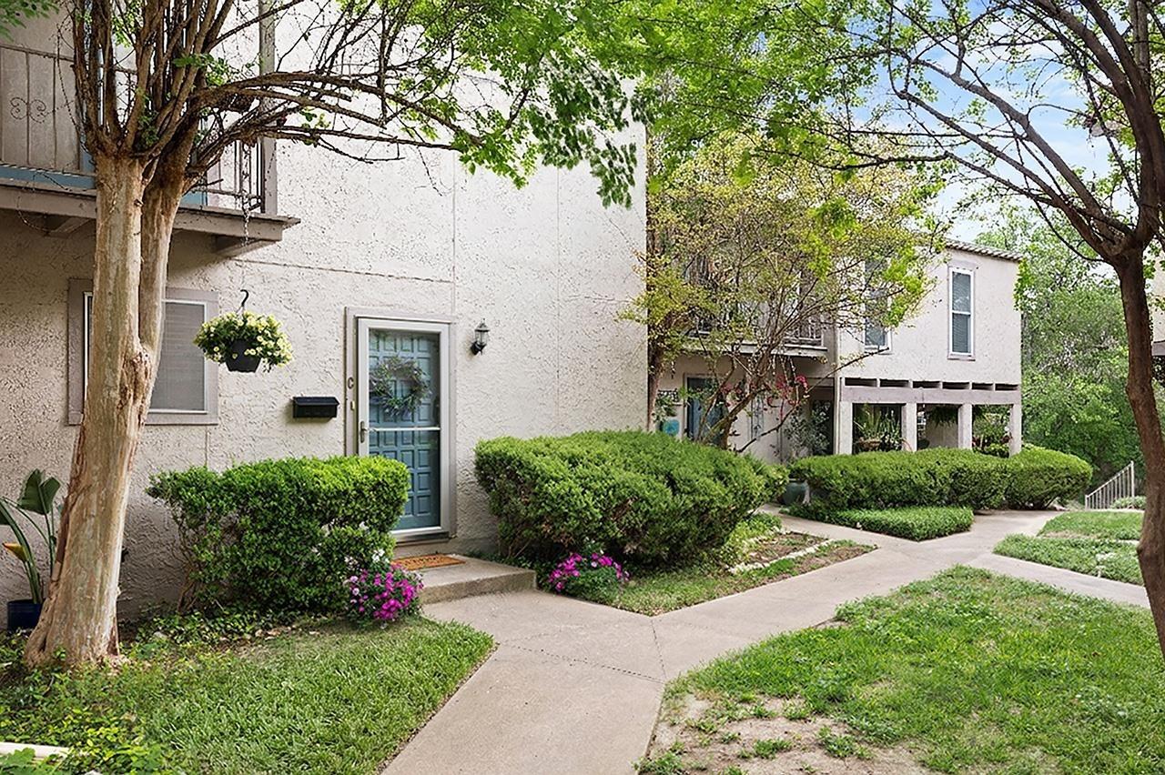 Las Colinas Dr, Austin, TX 78731
