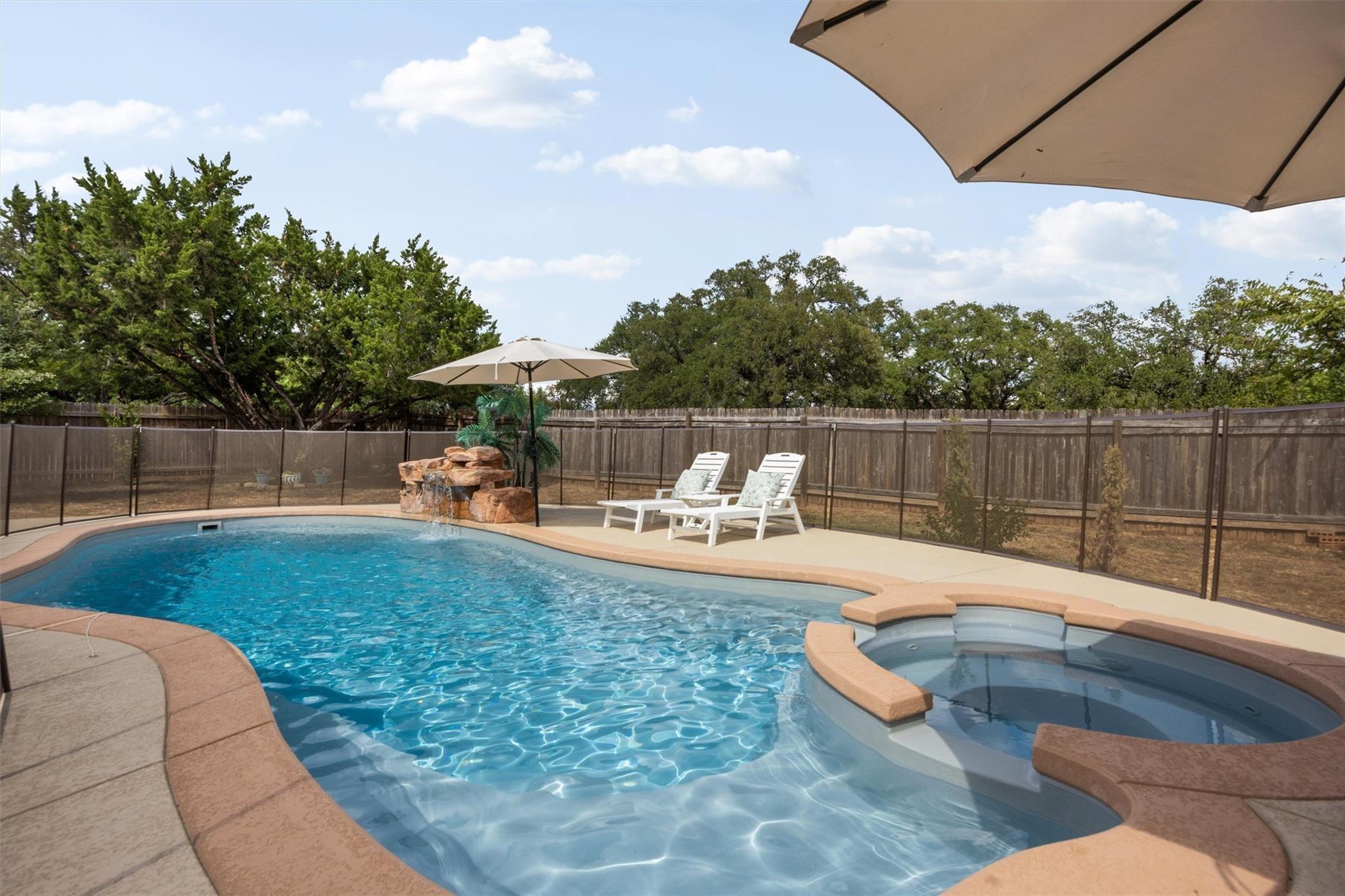 White Stallion Way, Leander, TX 78641
