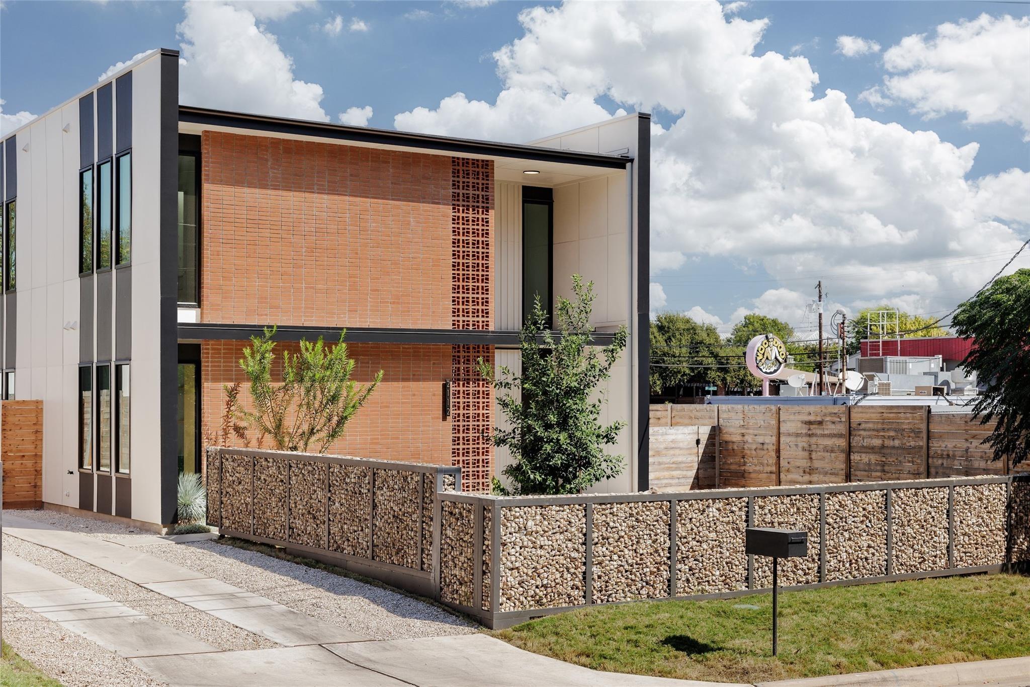 Lawnmont Ave, Austin, TX 78756