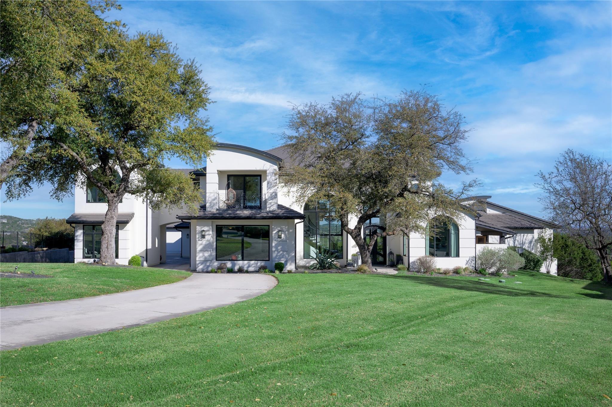 Derrick Cv, Spicewood, TX 78669
