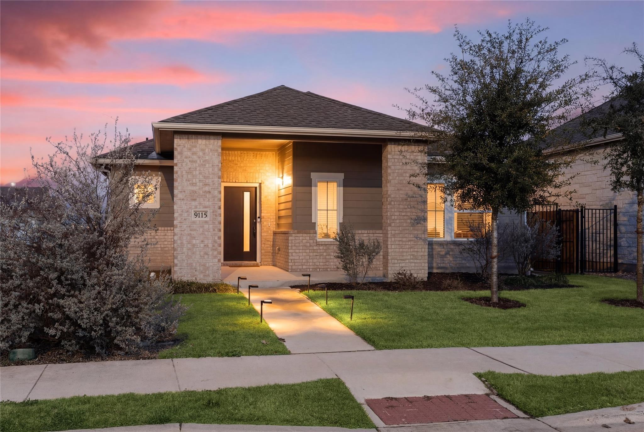 Looksee Ln, Austin, TX 78744