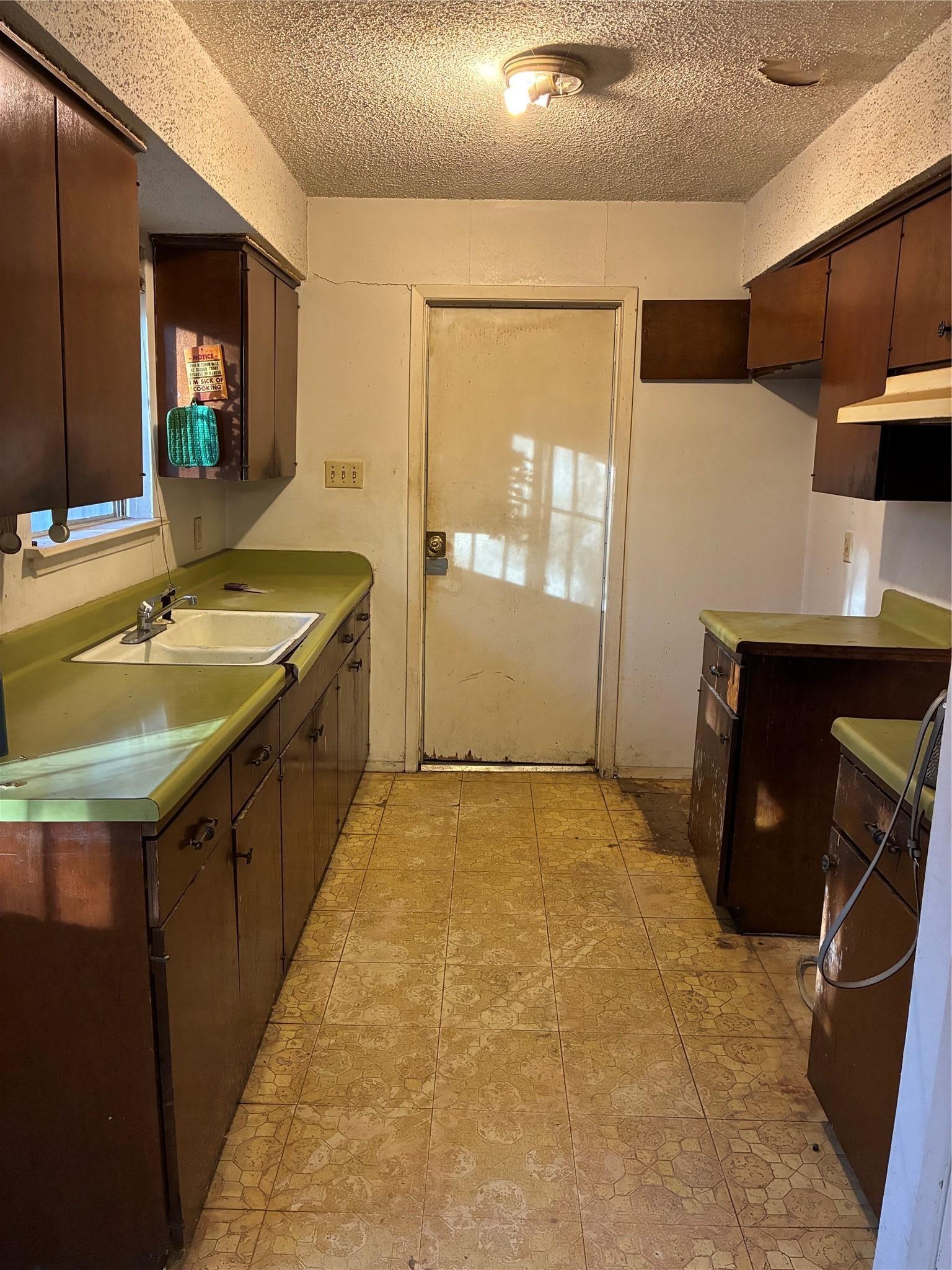 Craigwood Dr, Austin, TX 78725