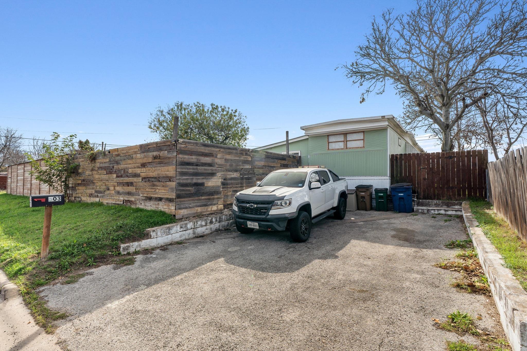 San Jose St, Austin, TX 78753