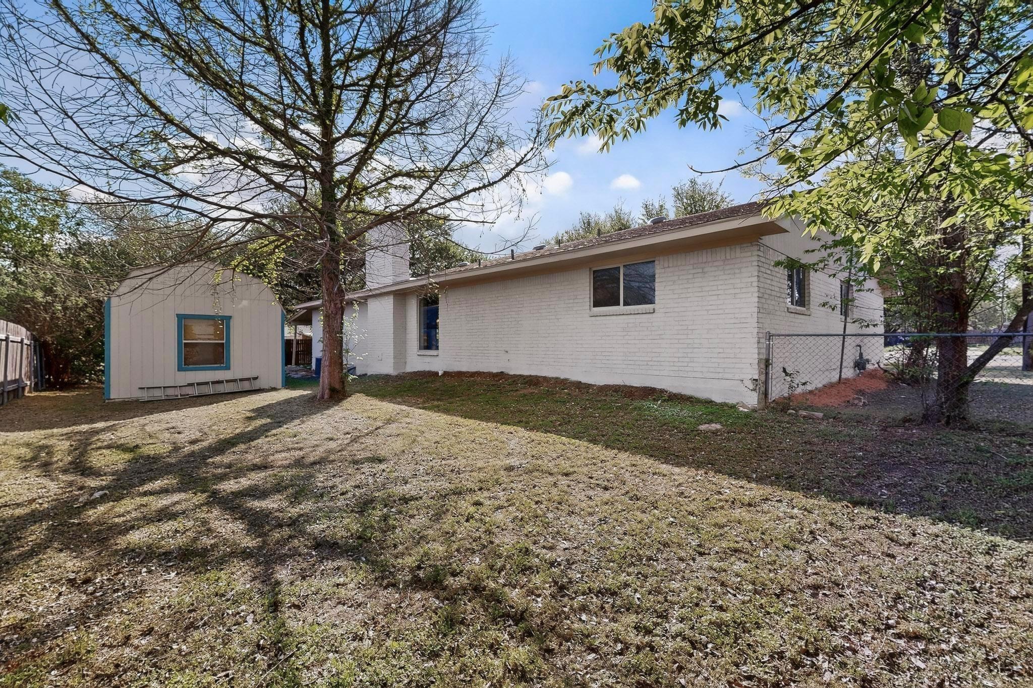 George St, Taylor, TX 76574
