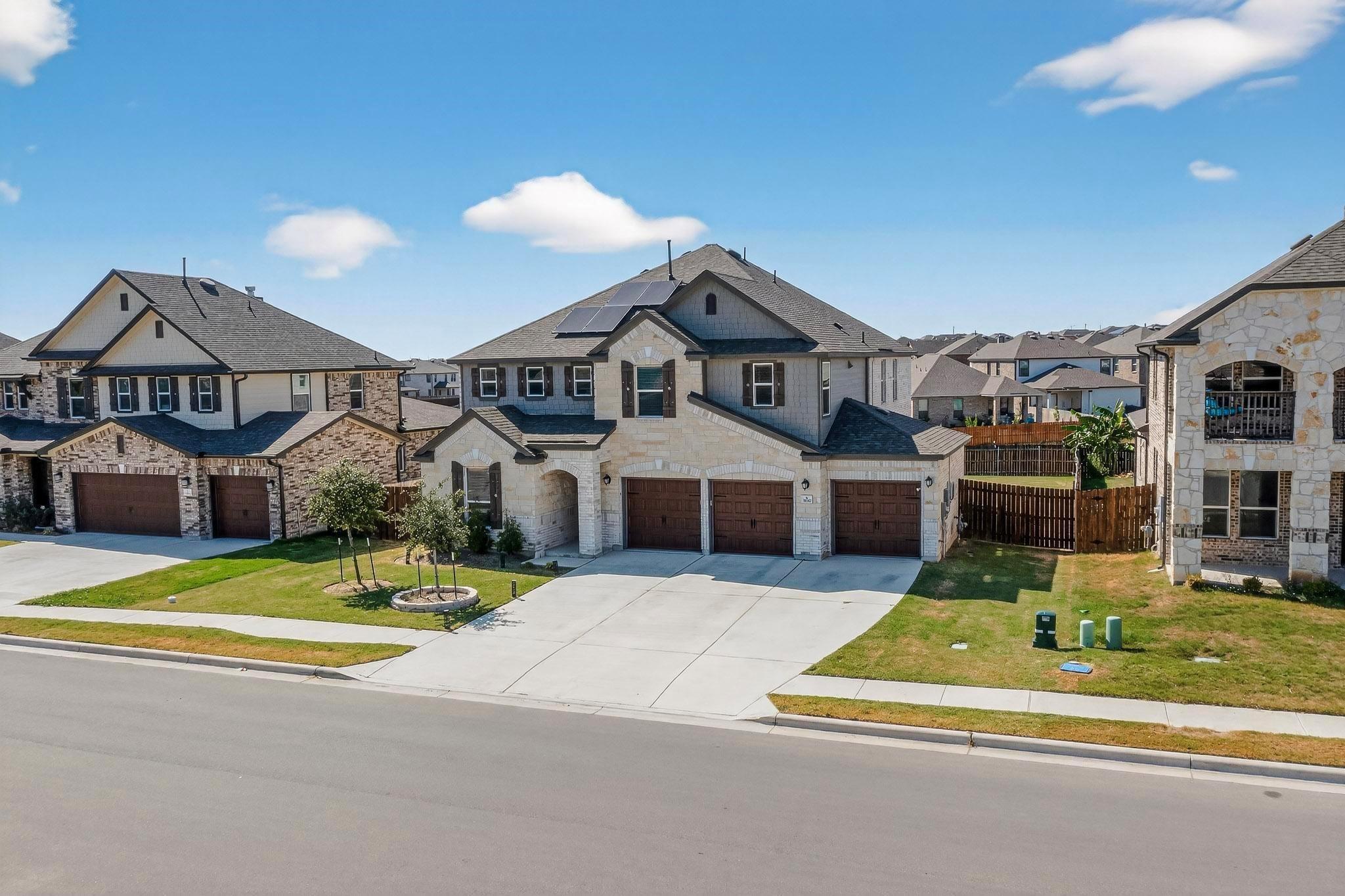 Riardo Dr, Round Rock, TX 78665