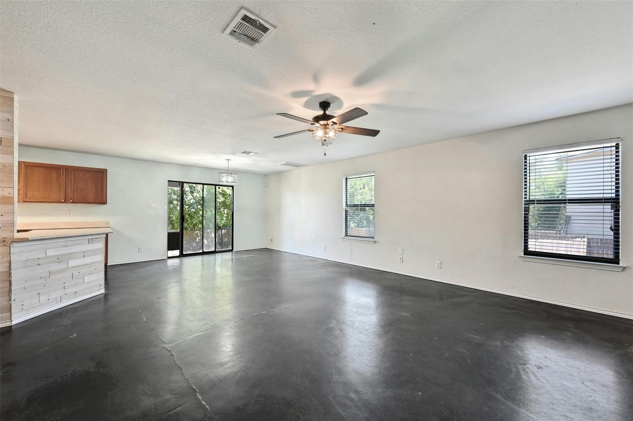 Myrtle St, Kyle, TX 78640