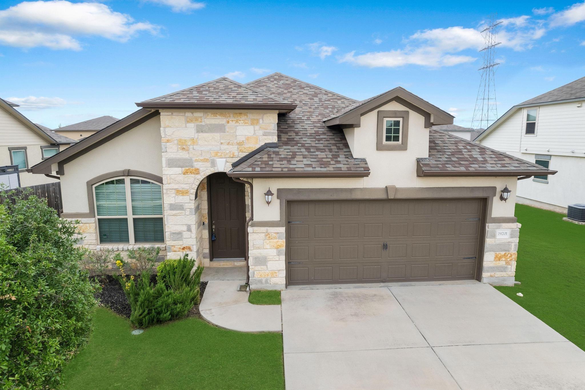 Quebrada Dr, Pflugerville, TX 78660