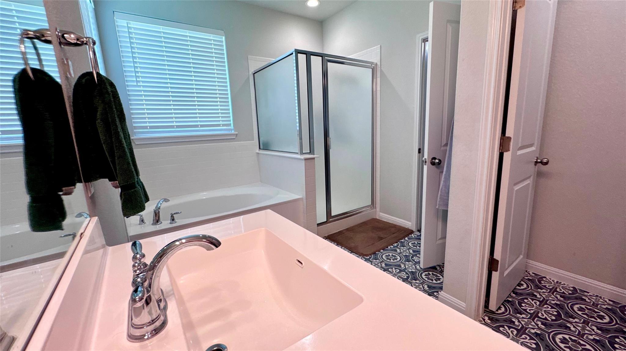 Greenock Cv, Hutto, TX 78634