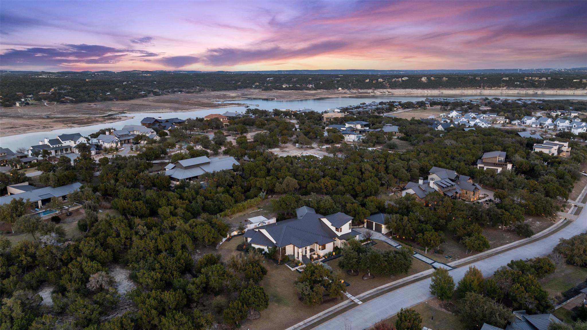Knights Chance Ln, Spicewood, TX 78669
