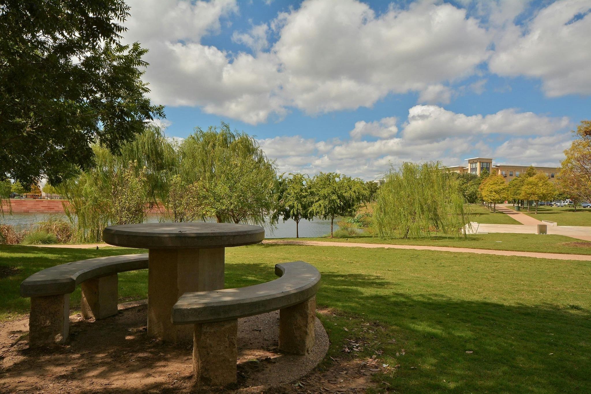 Robert Browning St, Austin, TX 78723