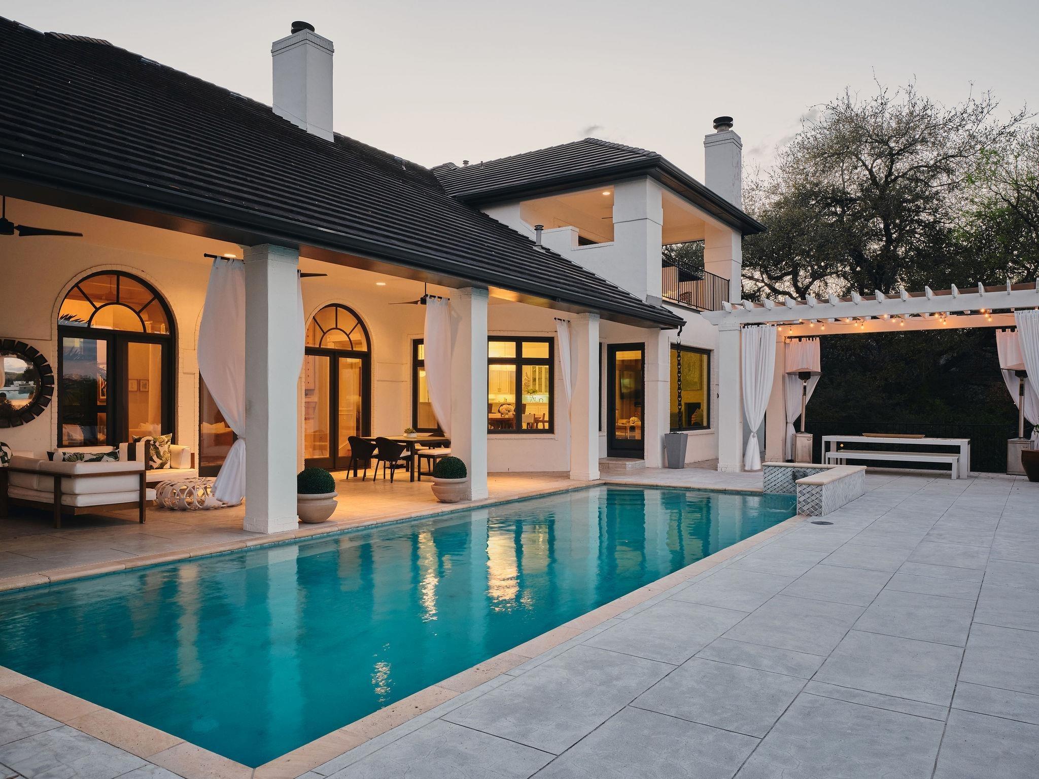 Maryanna Dr, Austin, TX 78746