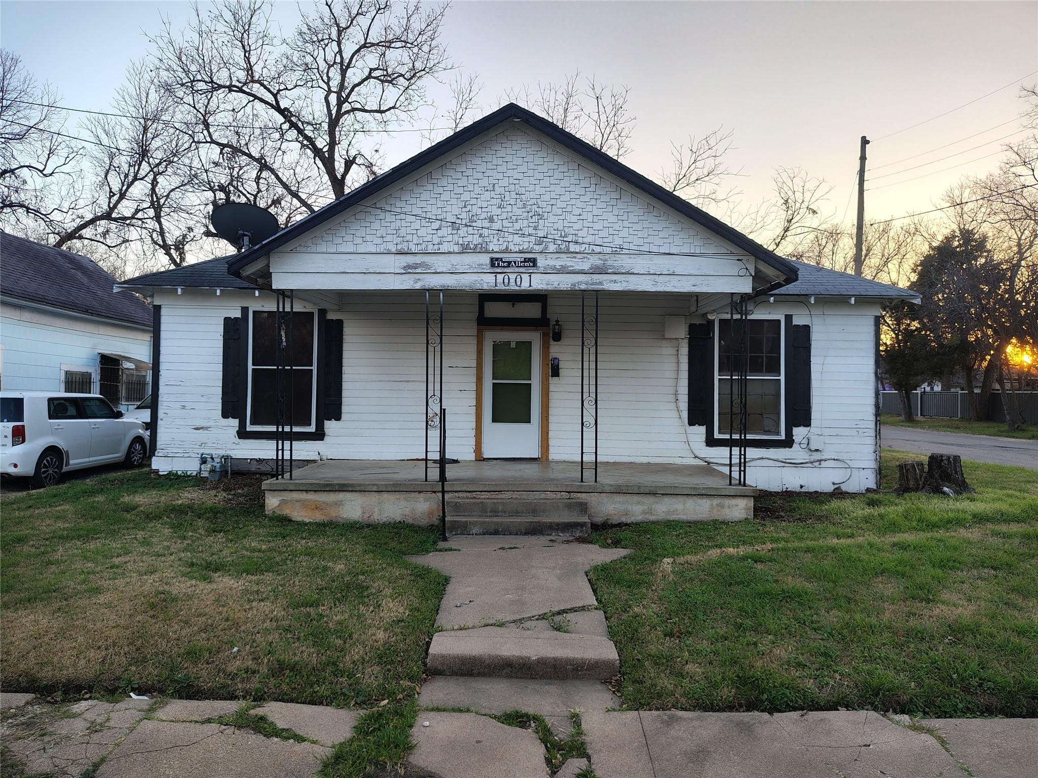 S 16th St, Waco, TX 76706