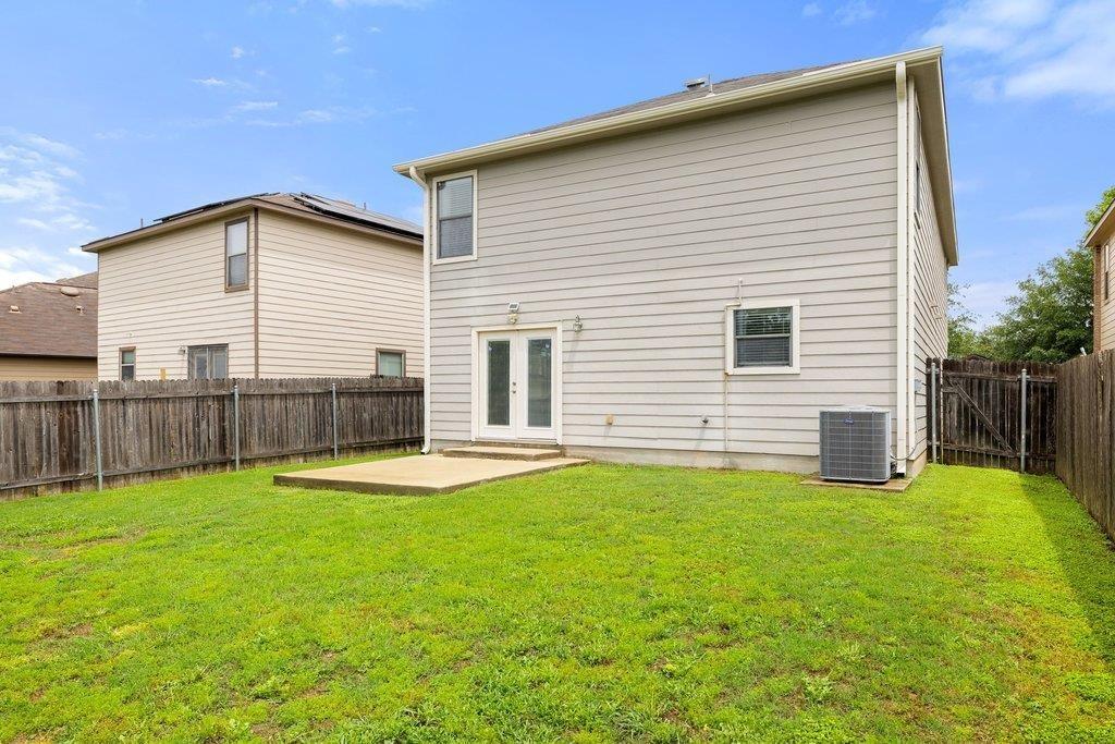 Milton Lease Dr, Austin, TX 78747