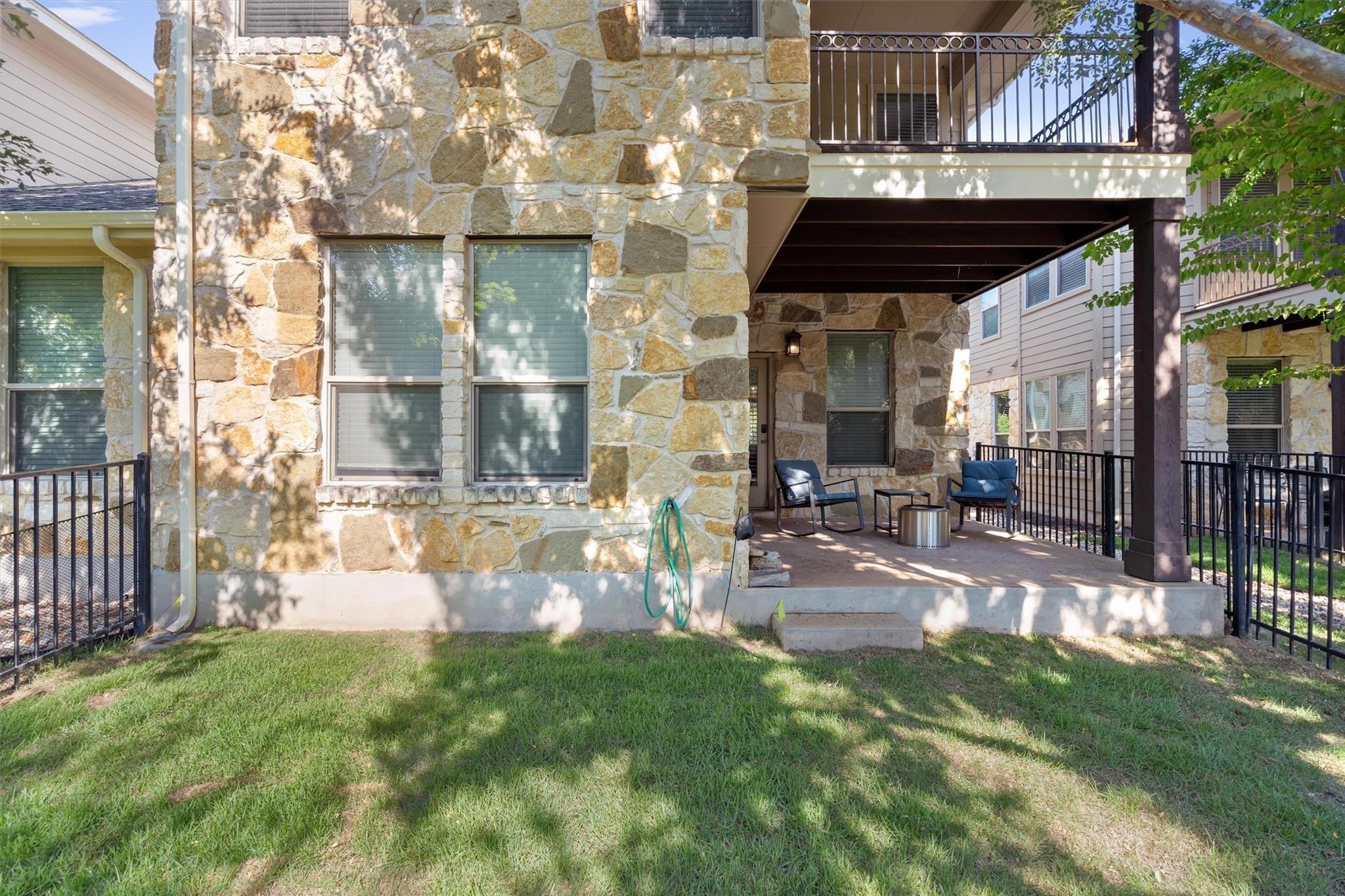 Solana Vista Loop, Austin, TX 78750