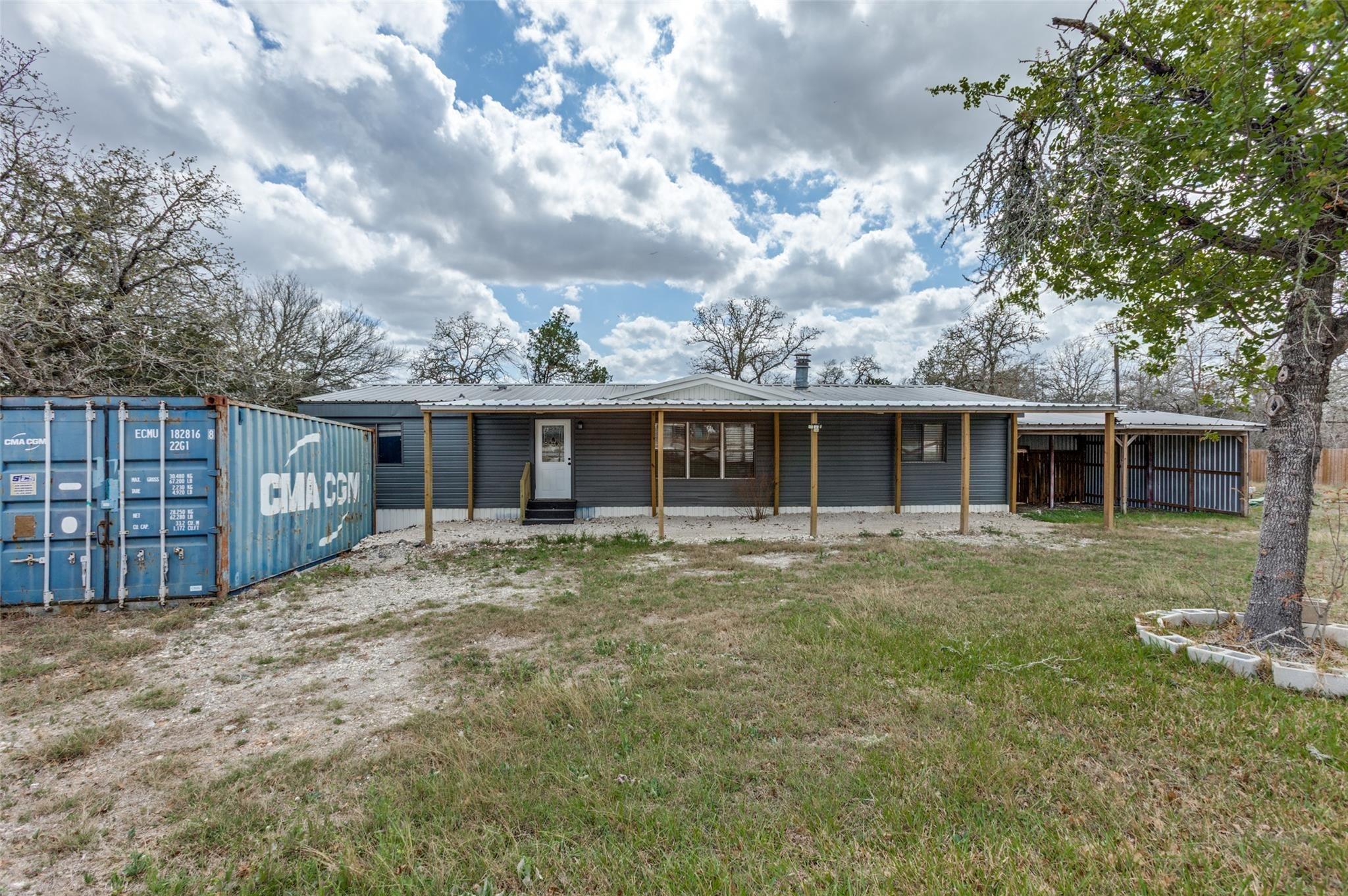 Deer Run, Smithville, TX 78957