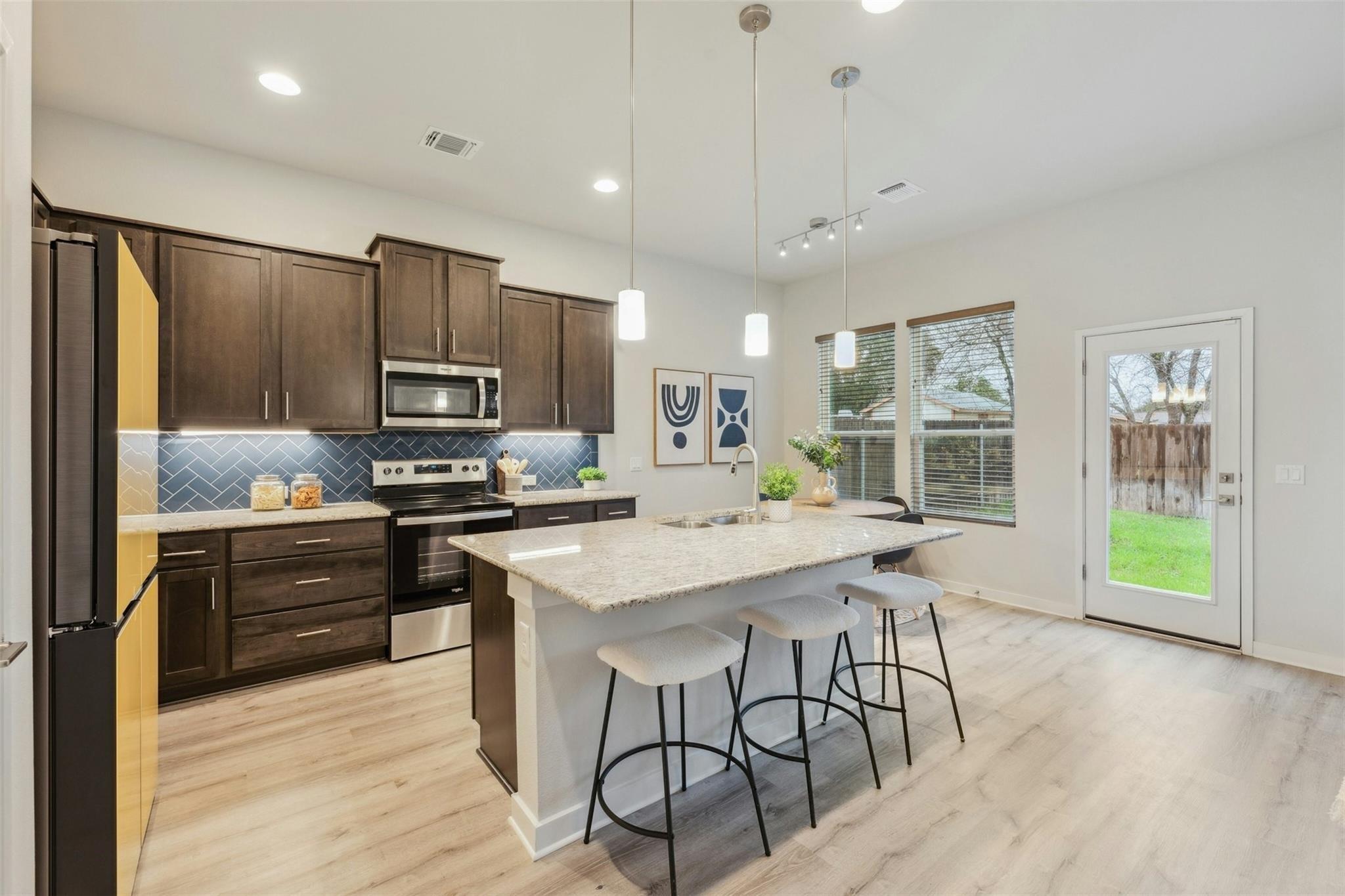 Limelight Ln, Pflugerville, TX 78660