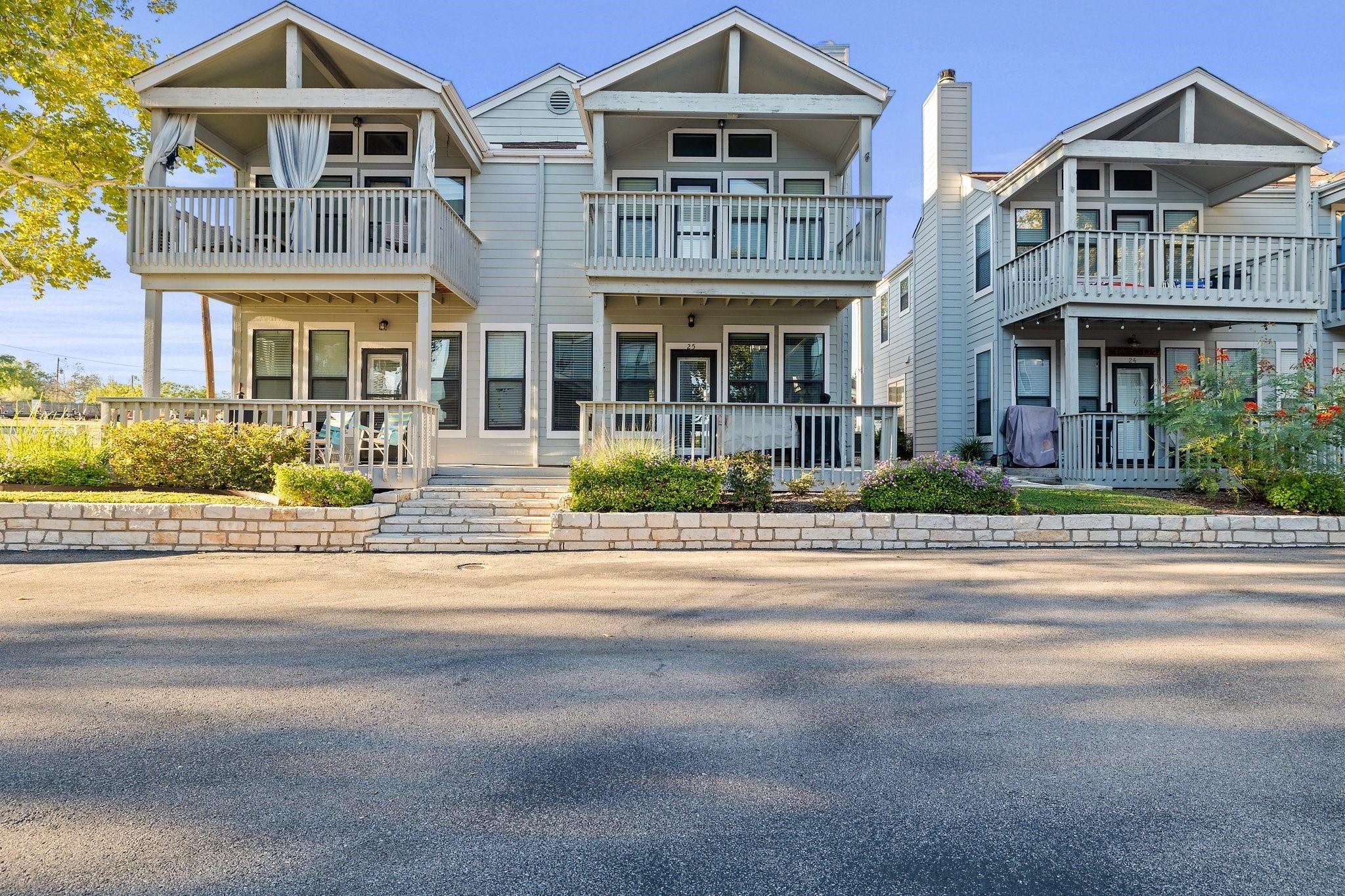 Reynolds St, Kingsland, TX 78639