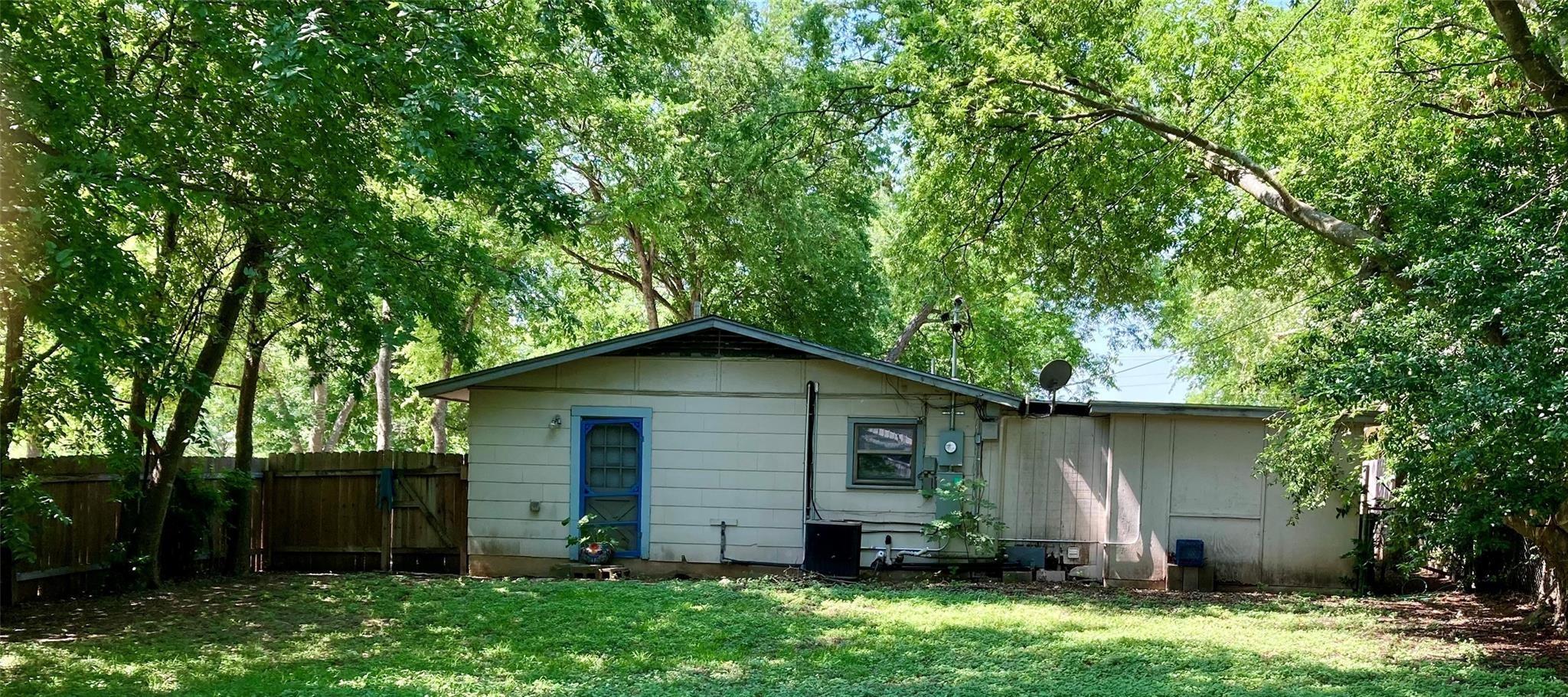 Krebs Ln, Austin, TX 78704