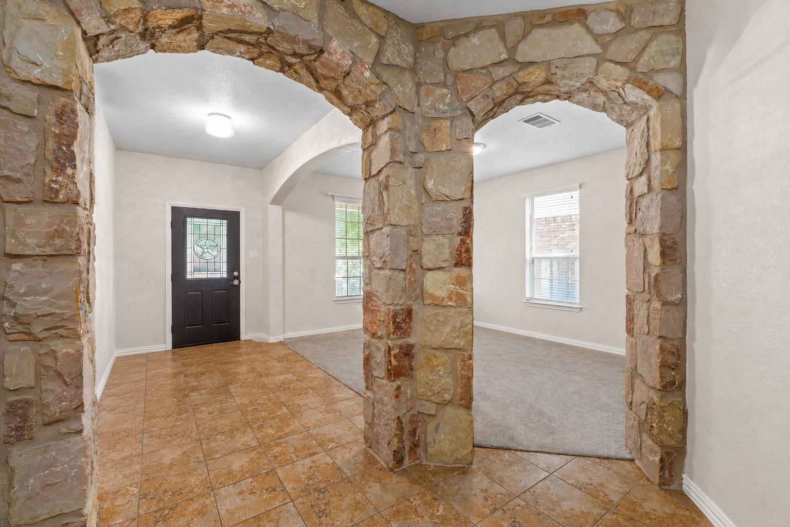 Emory Fields Dr, Hutto, TX 78634