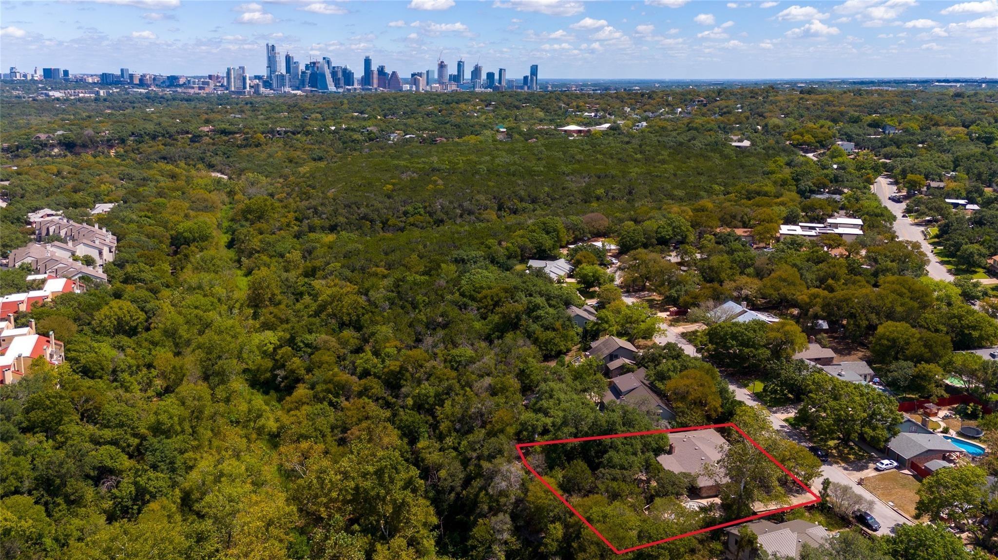 Forest Bend Dr, Austin, TX 78704