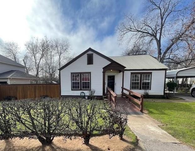 Glissman Rd, Austin, TX 78702