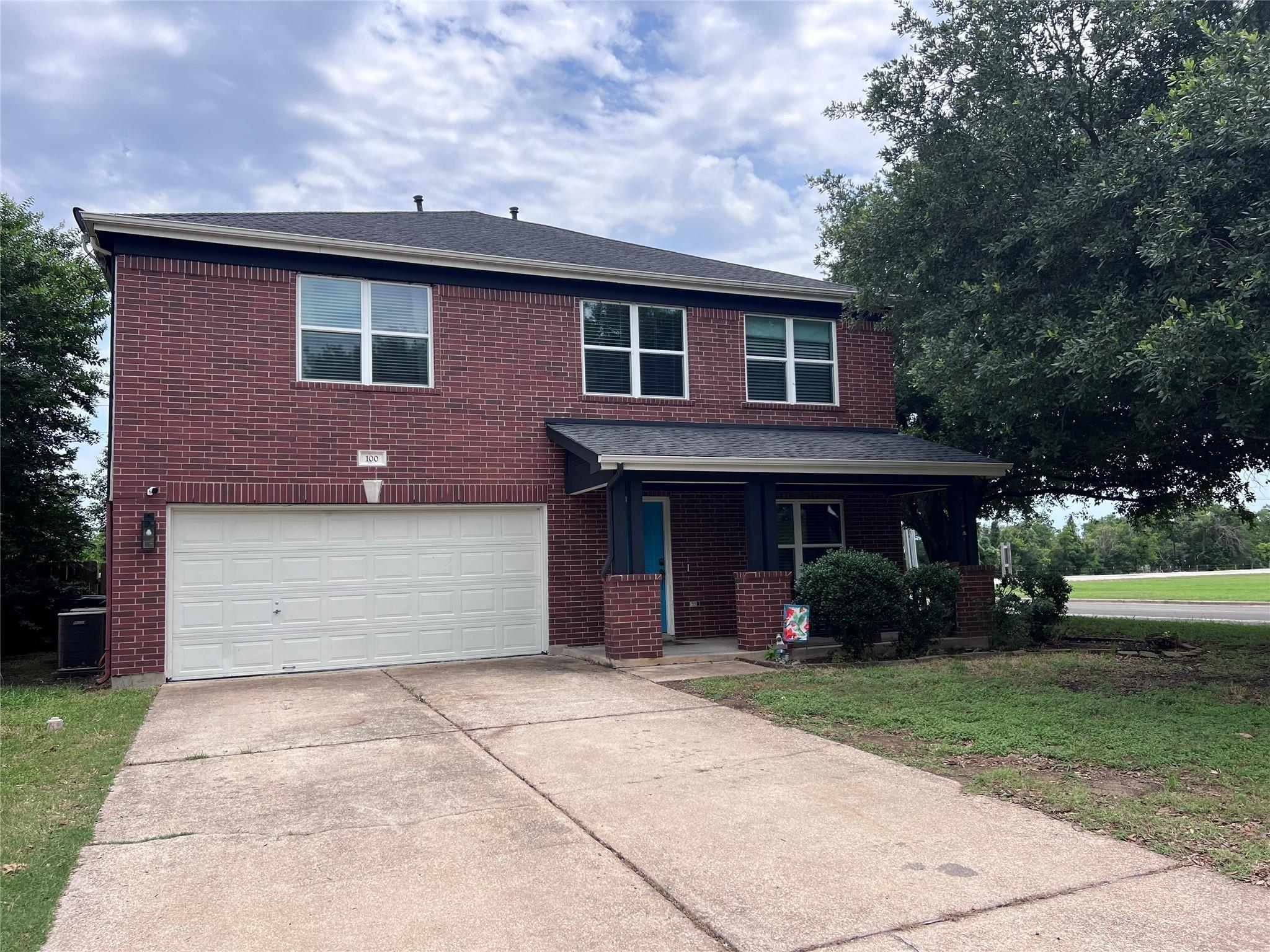 Britni Loop, Kyle, TX 78640