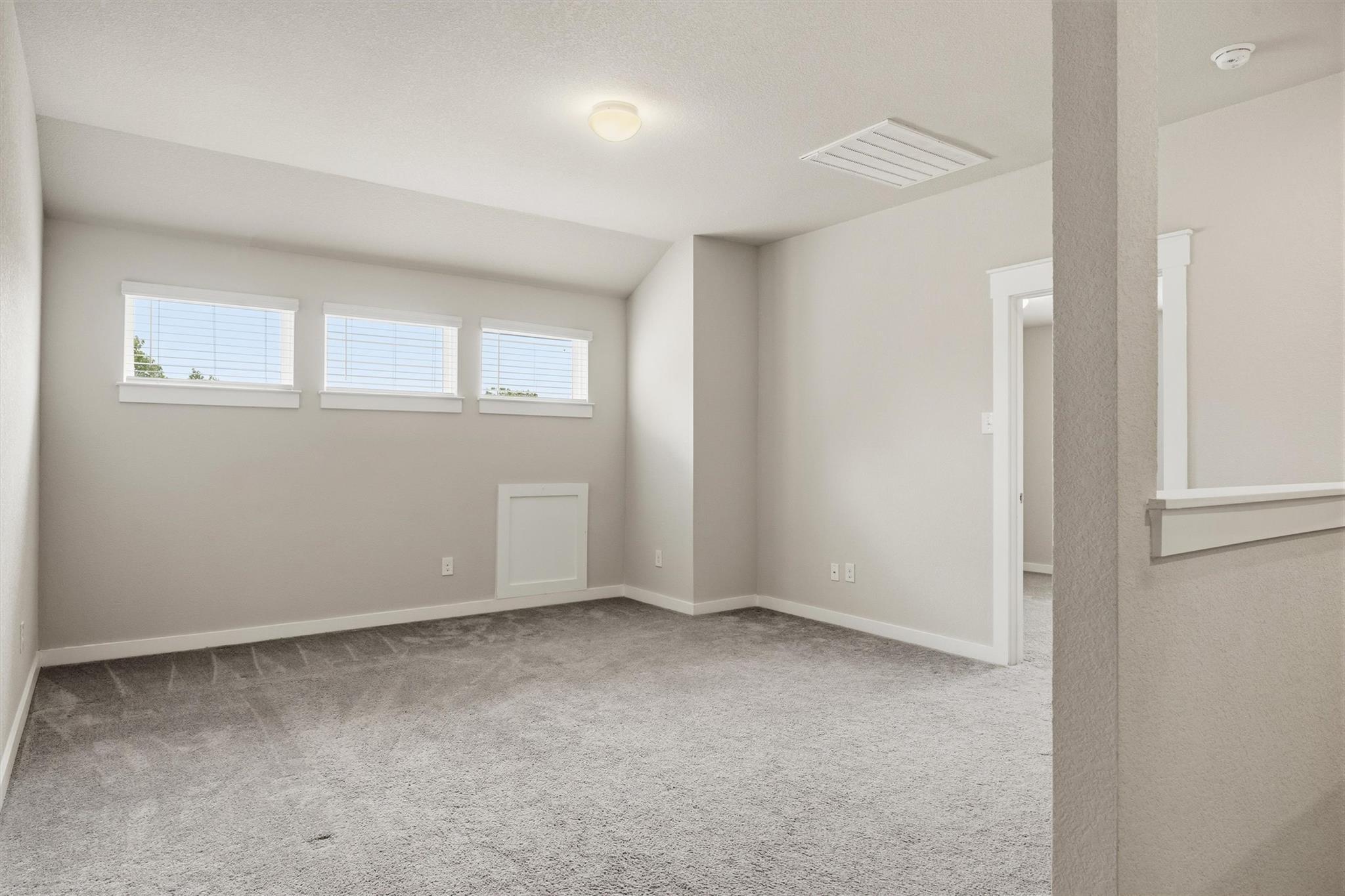 Leafroller Dr, Pflugerville, TX 78660