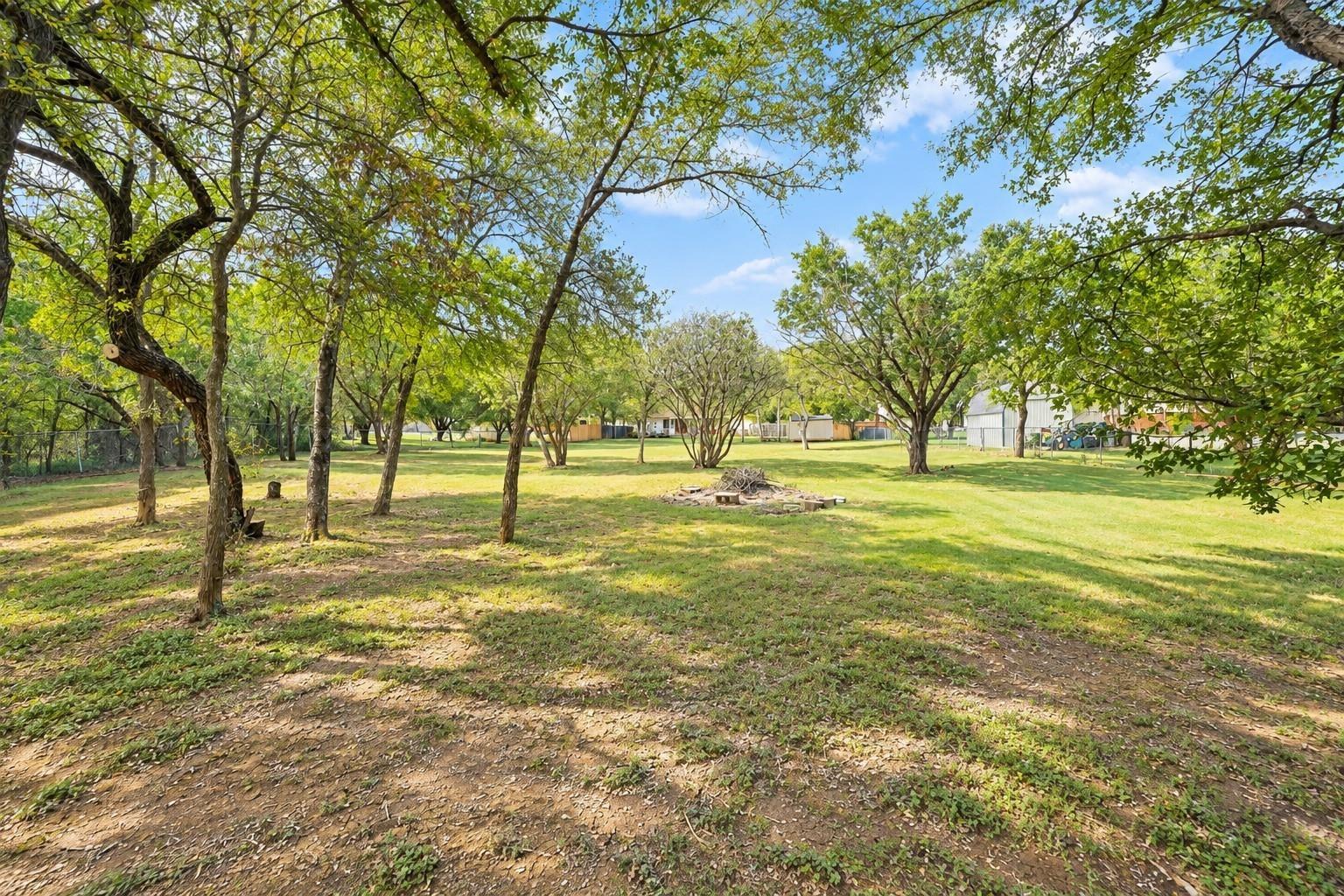Maybrook Dr, Buda, TX 78610