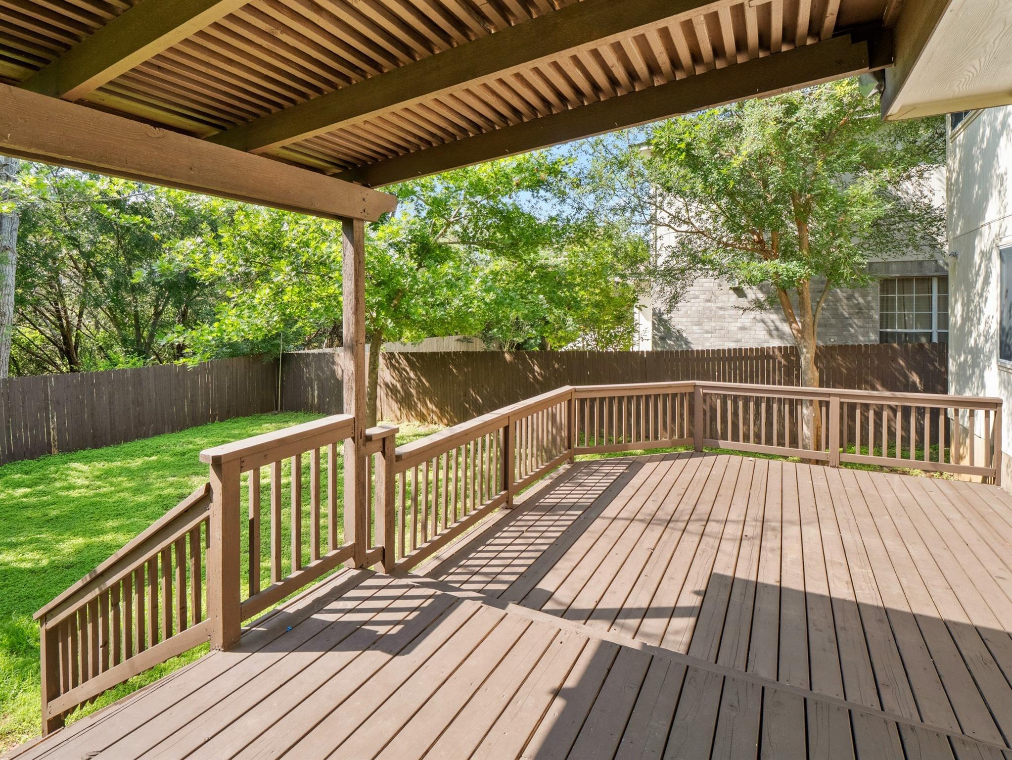Brienne Dr, Round Rock, TX 78681
