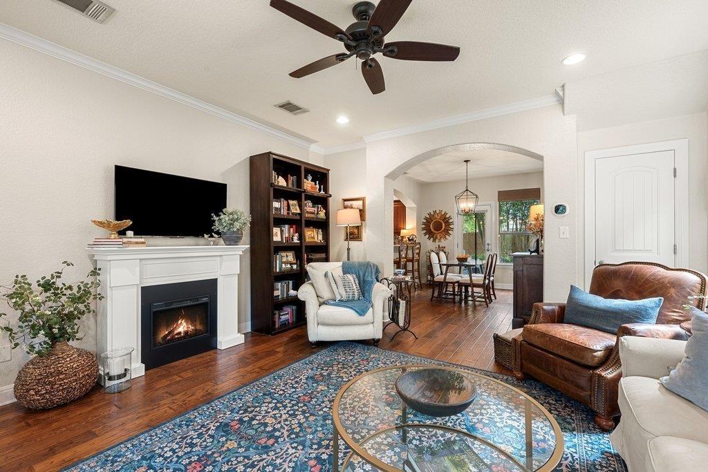 Menchaca Rd, Austin, TX 78745