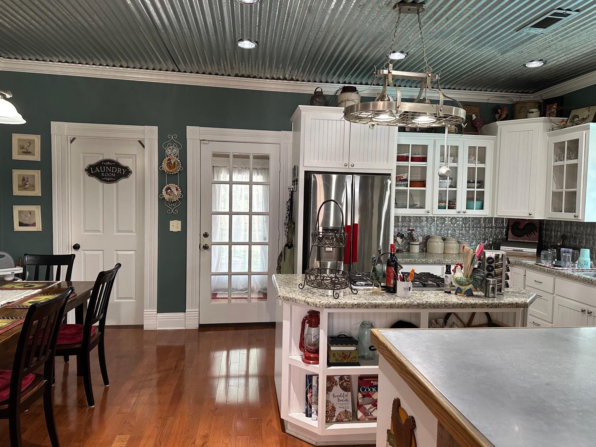 W Colorado St, La Grange, TX 78945
