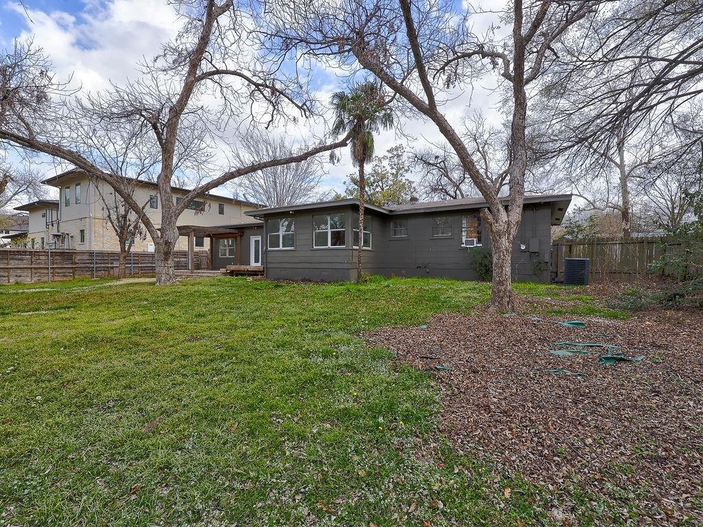 Shoalwood Ave, Austin, TX 78757