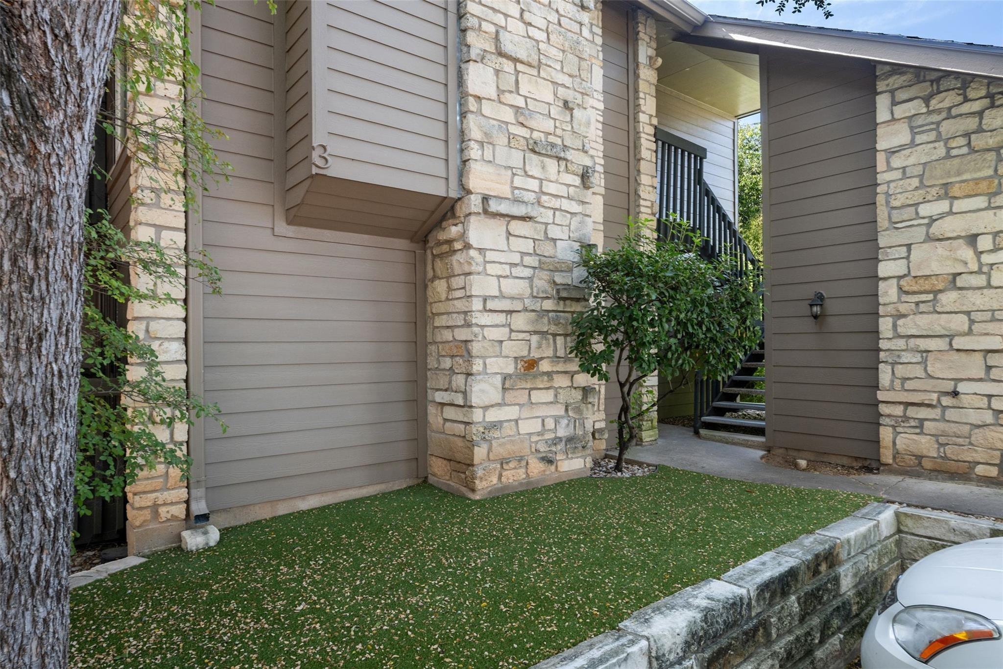 Menchaca Rd, Austin, TX 78704