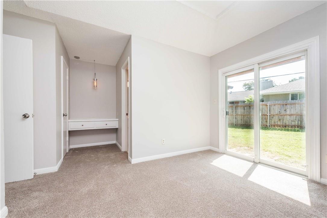 Pendleton Ln, Austin, TX 78723