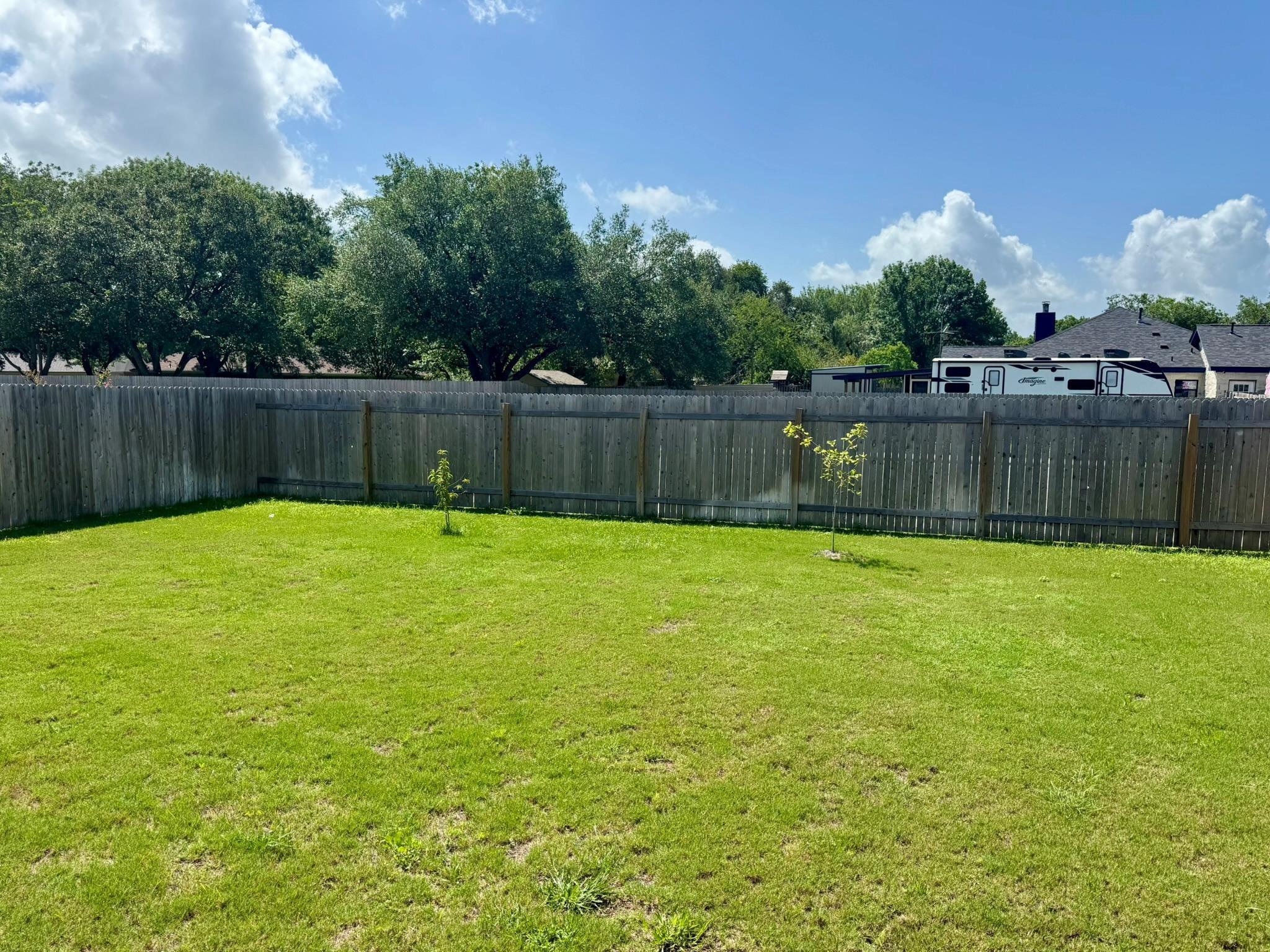 St Thomas St, Lockhart, TX 78644