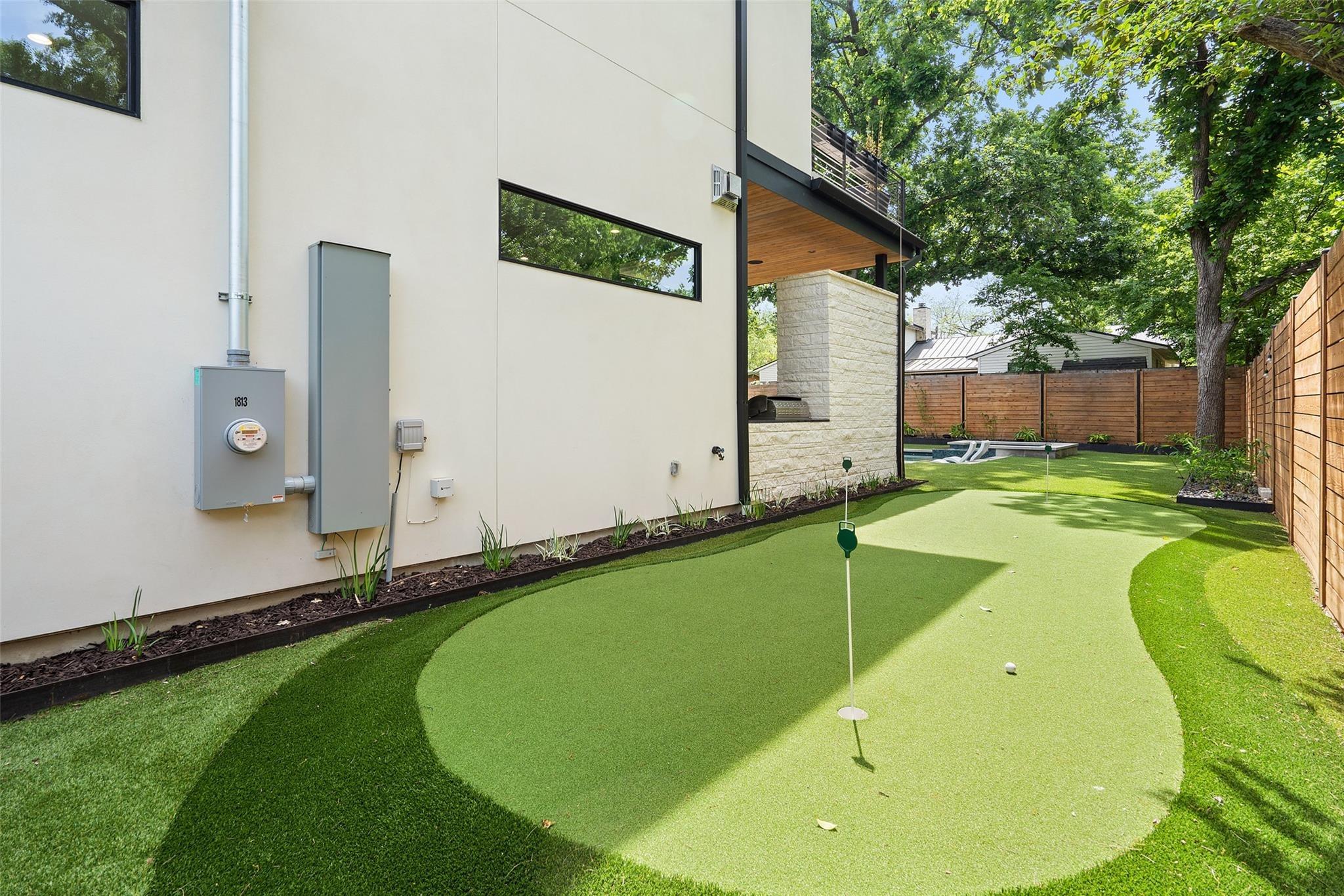 Treadwell St, Austin, TX 78704