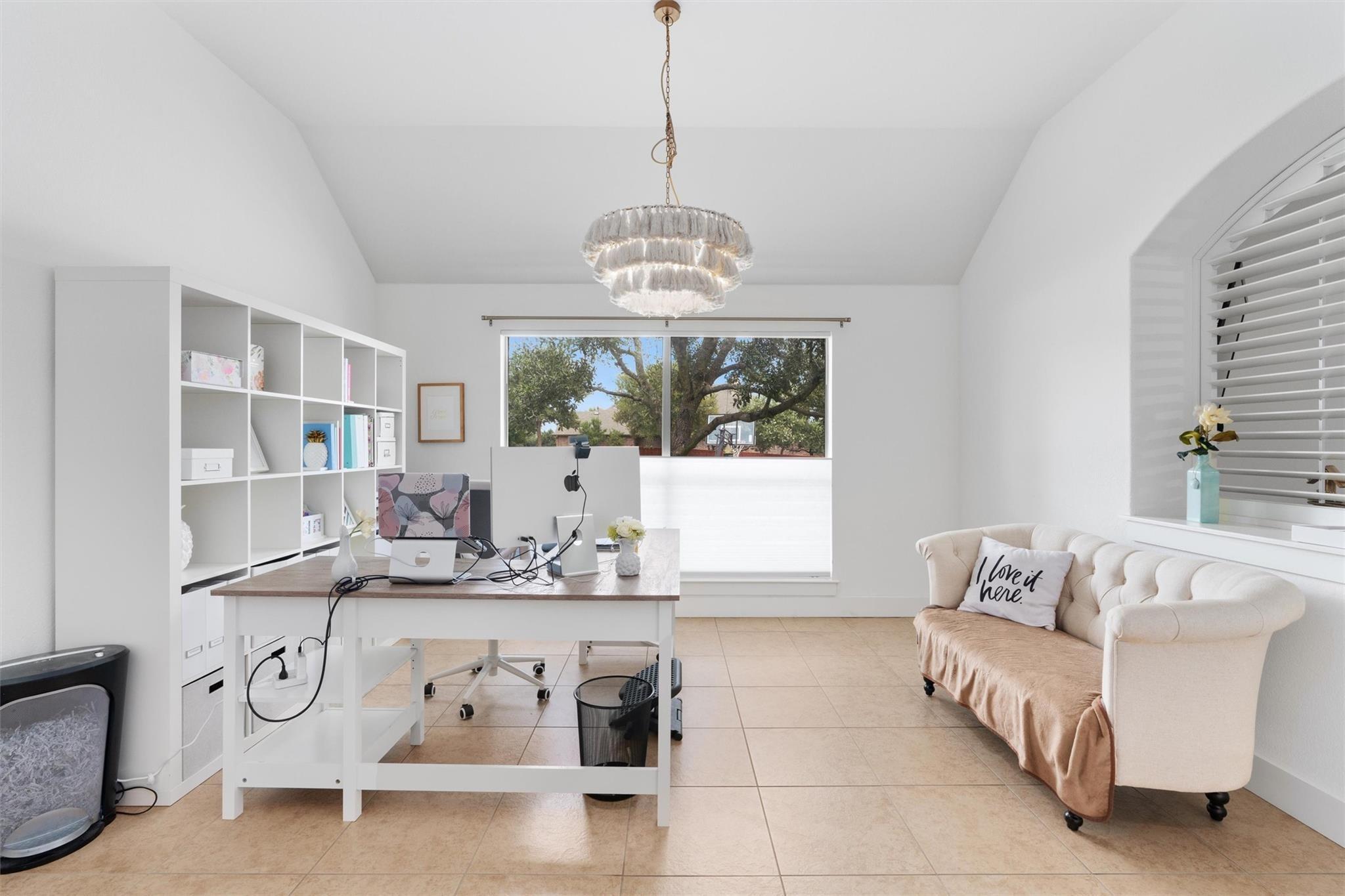 Drury Ln, Austin, TX 78737