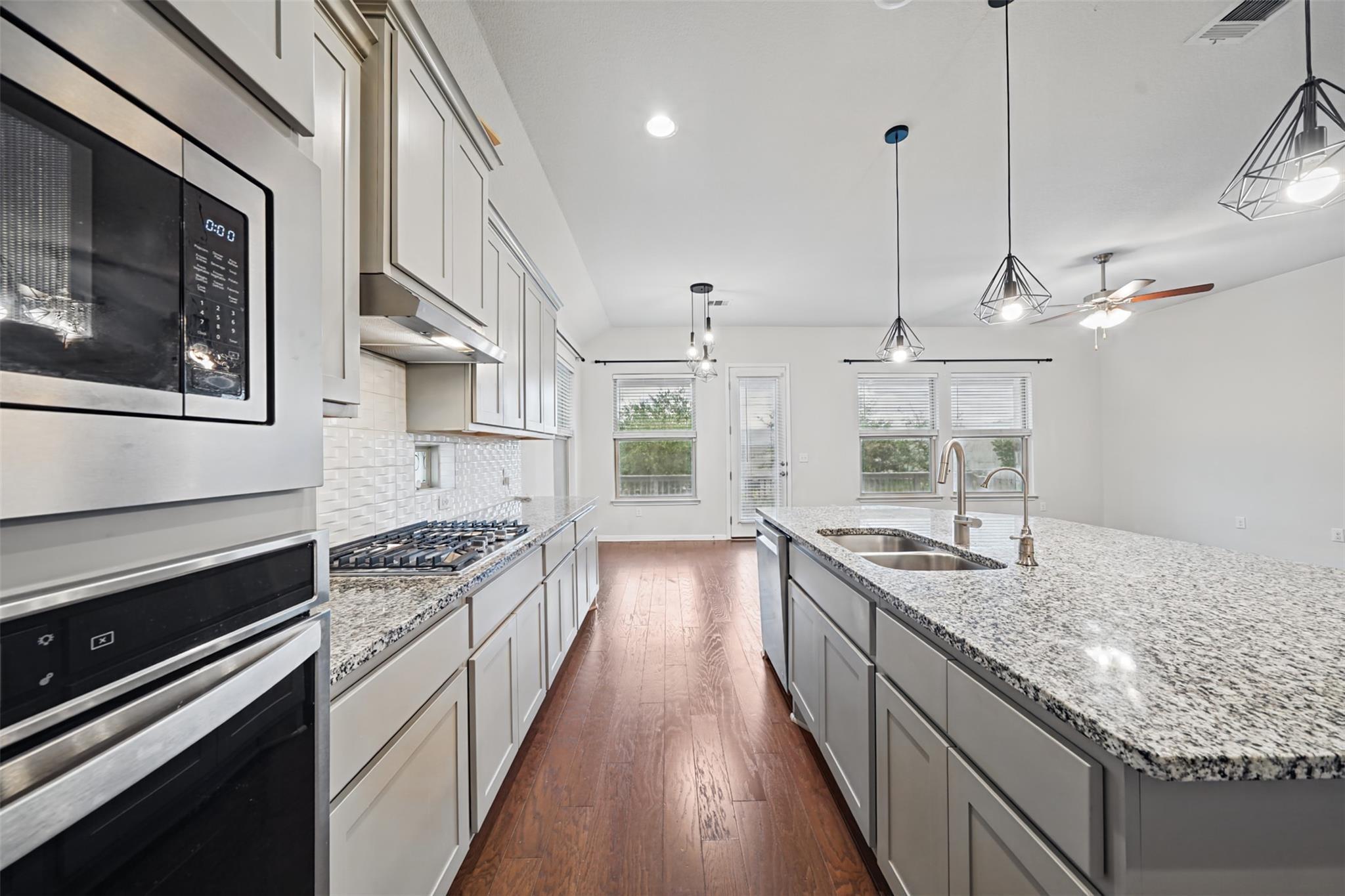 Clearwell St, Cedar Park, TX 78613
