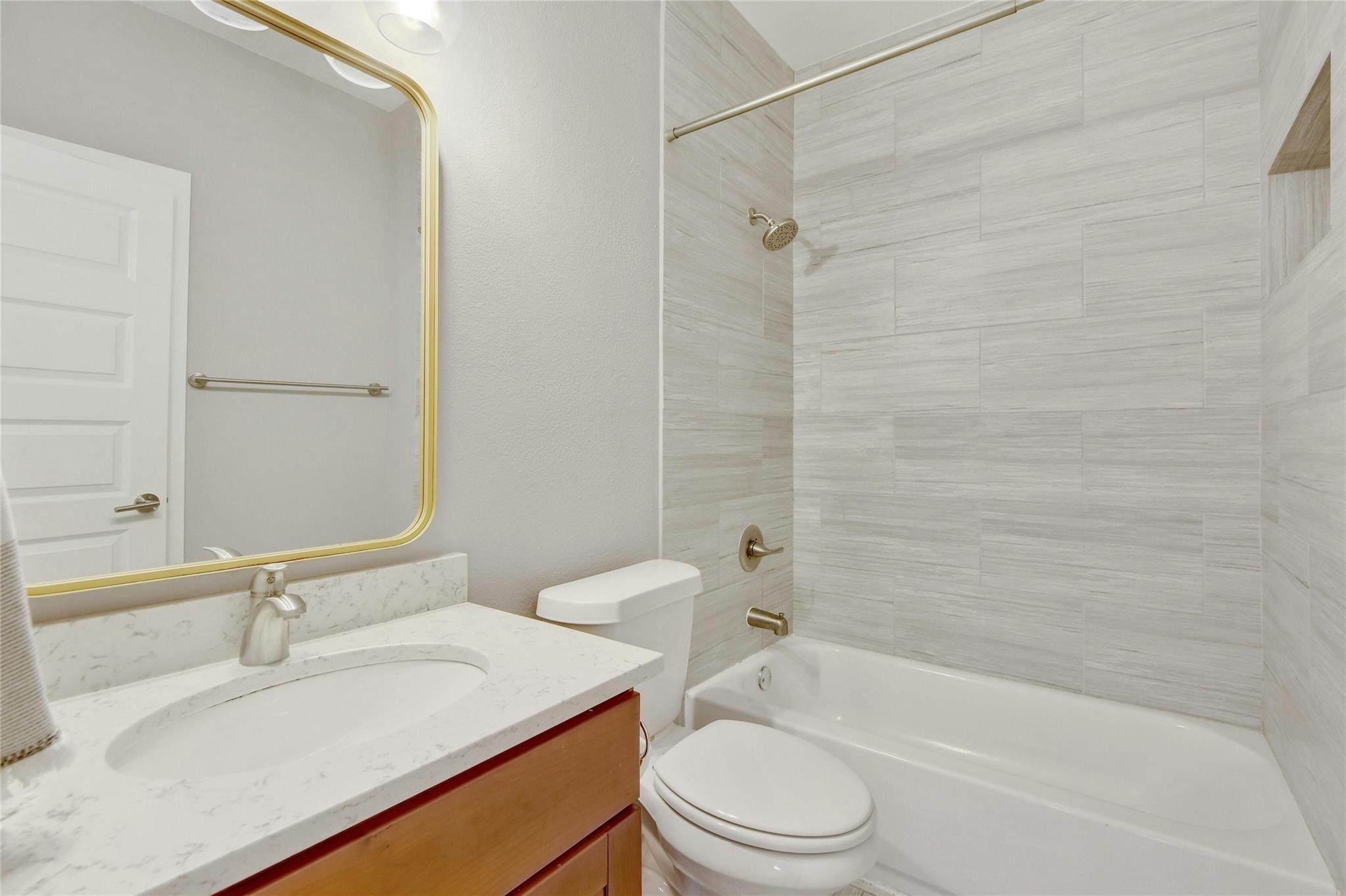 King St, Austin, TX 78705