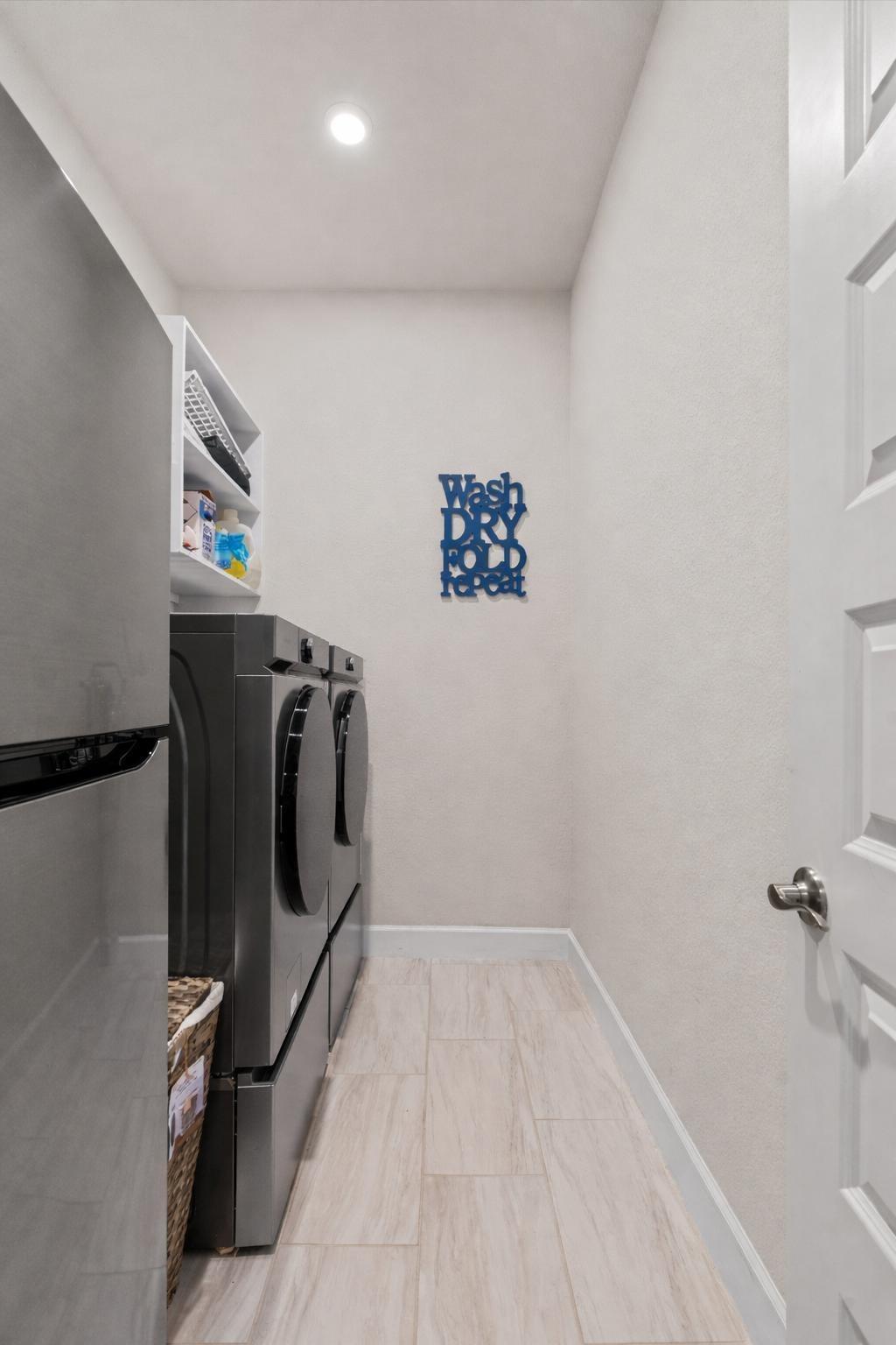 Pienza Dr, Georgetown, TX 78628