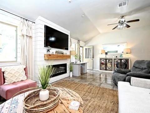 Sunset Dr, Marble Falls, TX 78654