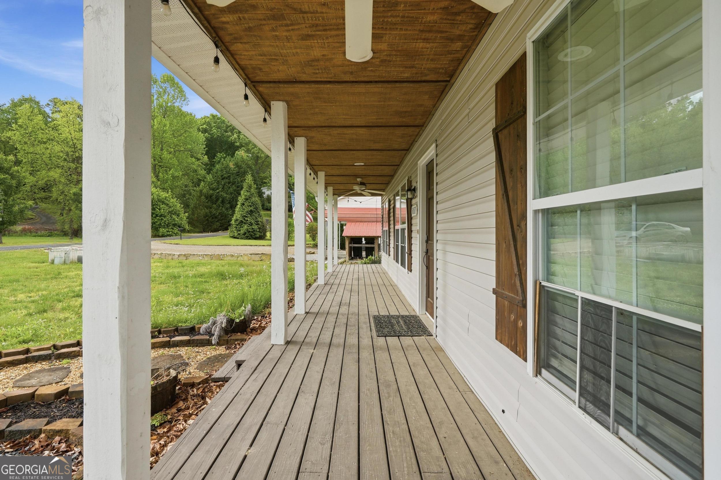 Willow Springs Rd, Young Harris, GA 30582