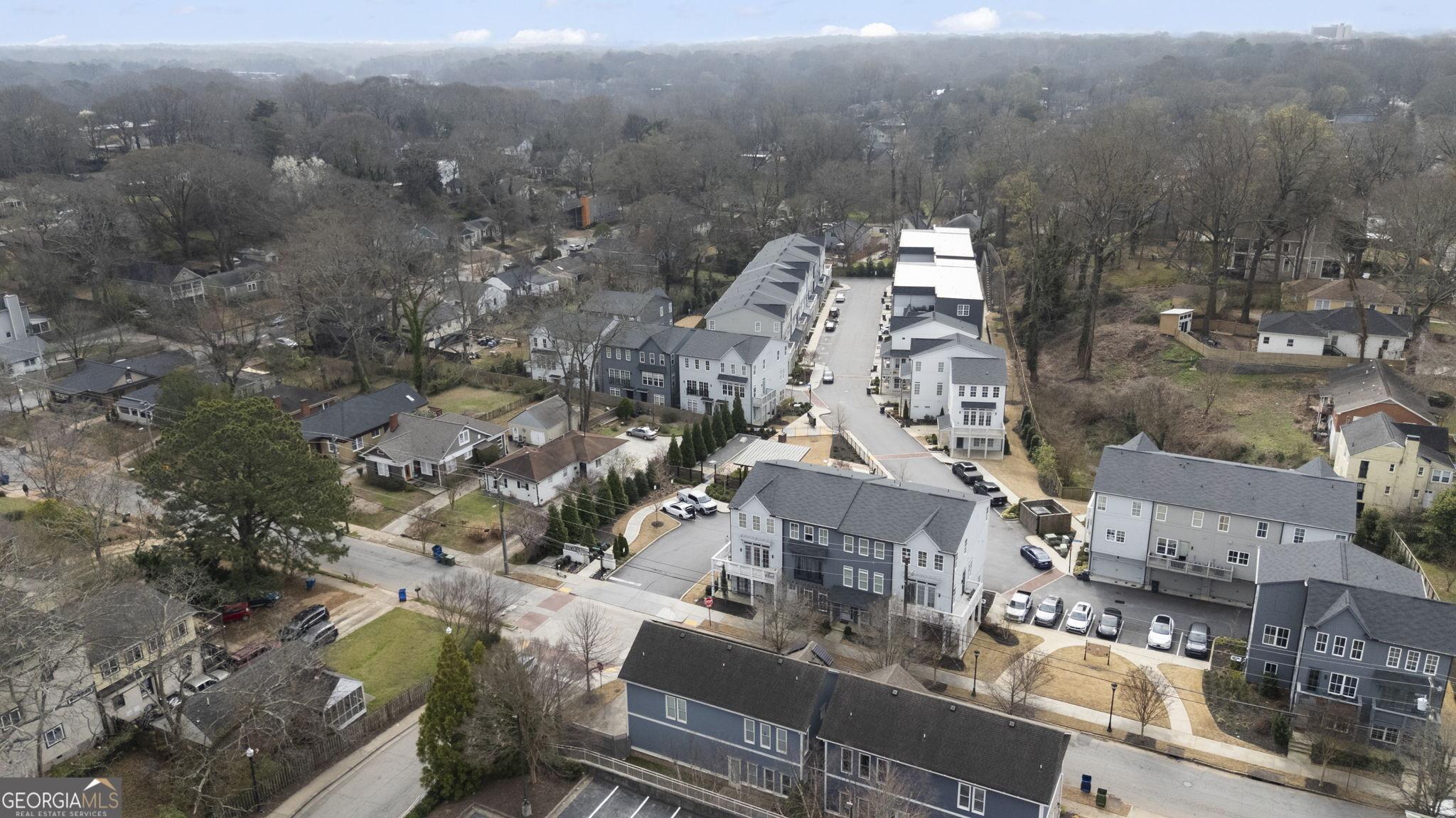 Oxley Ln Nw, Atlanta, GA 30307