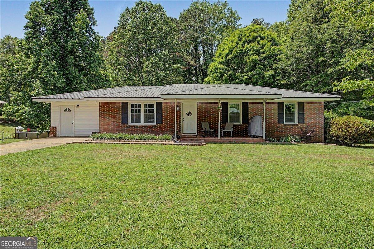 James St, Tallapoosa, GA 30176