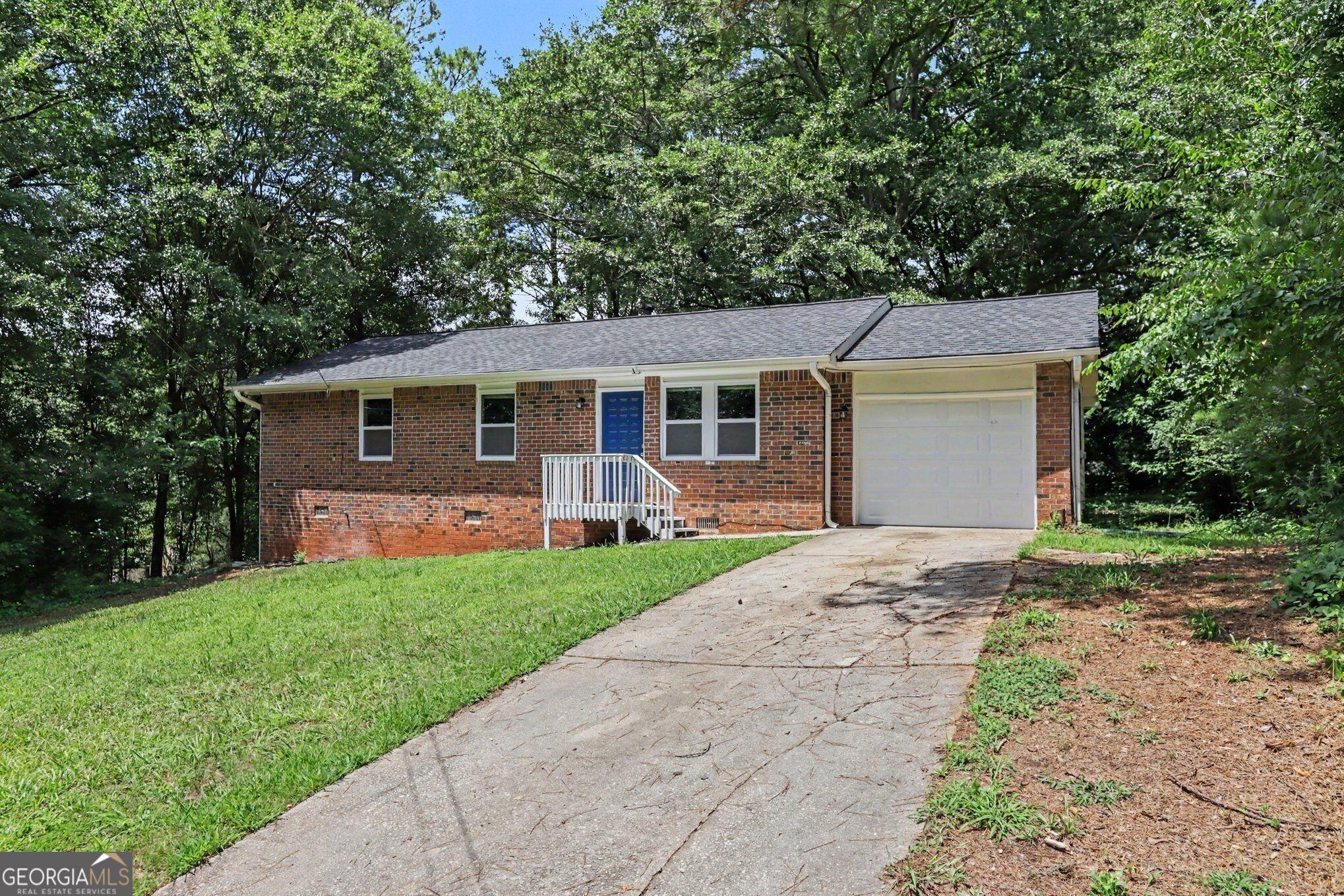 Kelly Lake Dr, Decatur, GA 30032