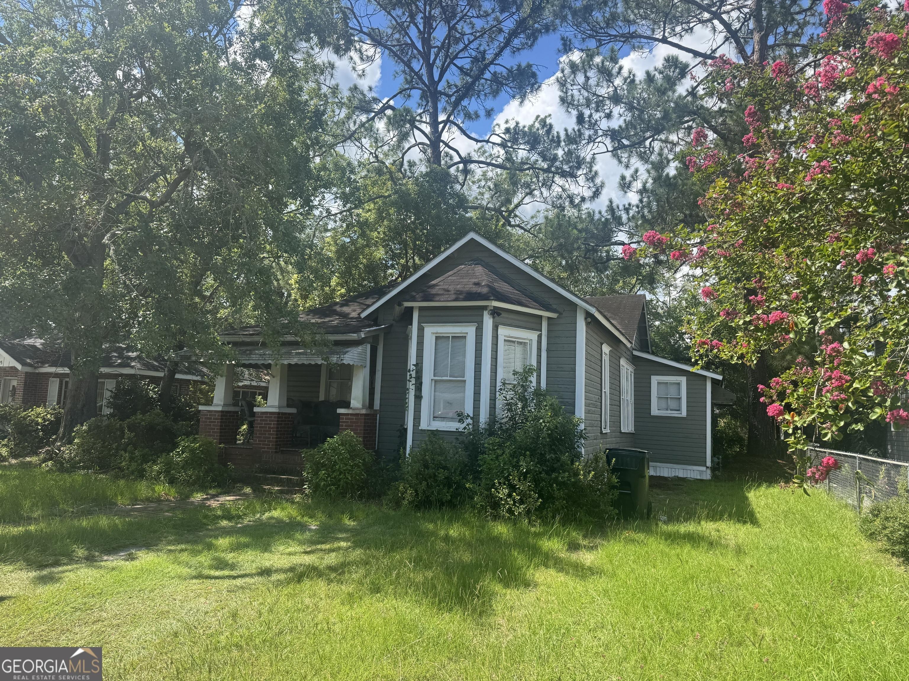Elizabeth St, Waycross, GA 31503