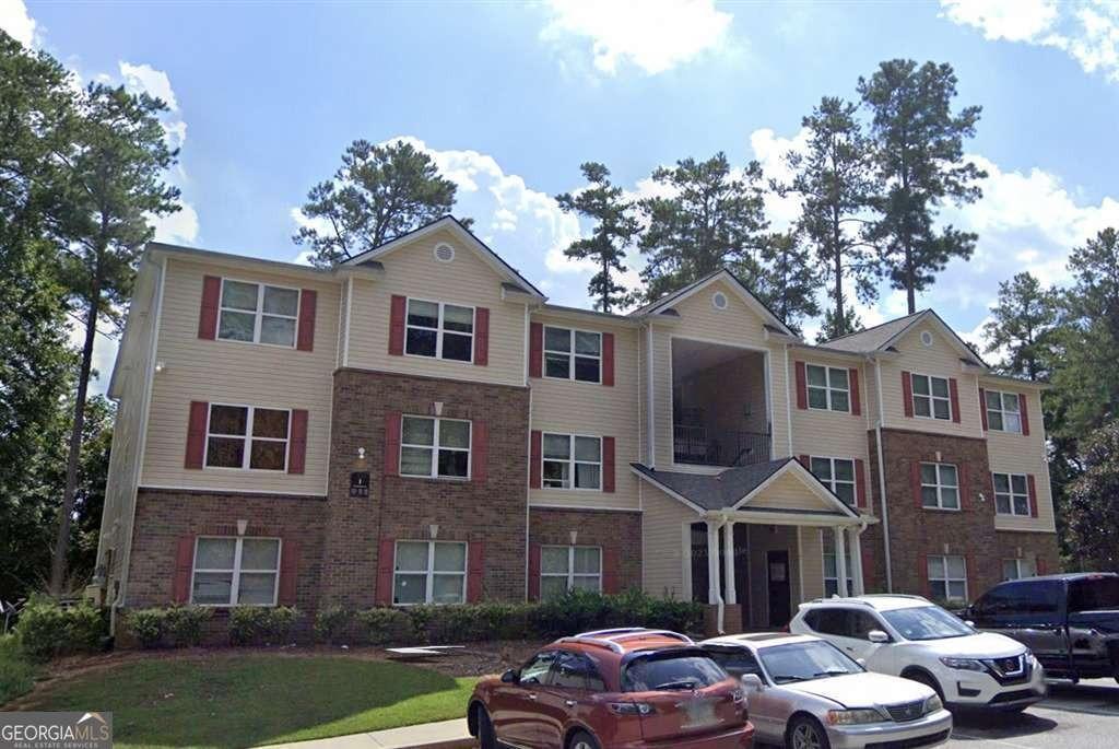 Fairington Village Dr, Lithonia, GA 30038