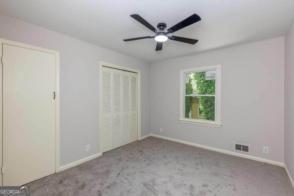 Ben Ave Sw, Lilburn, GA 30047